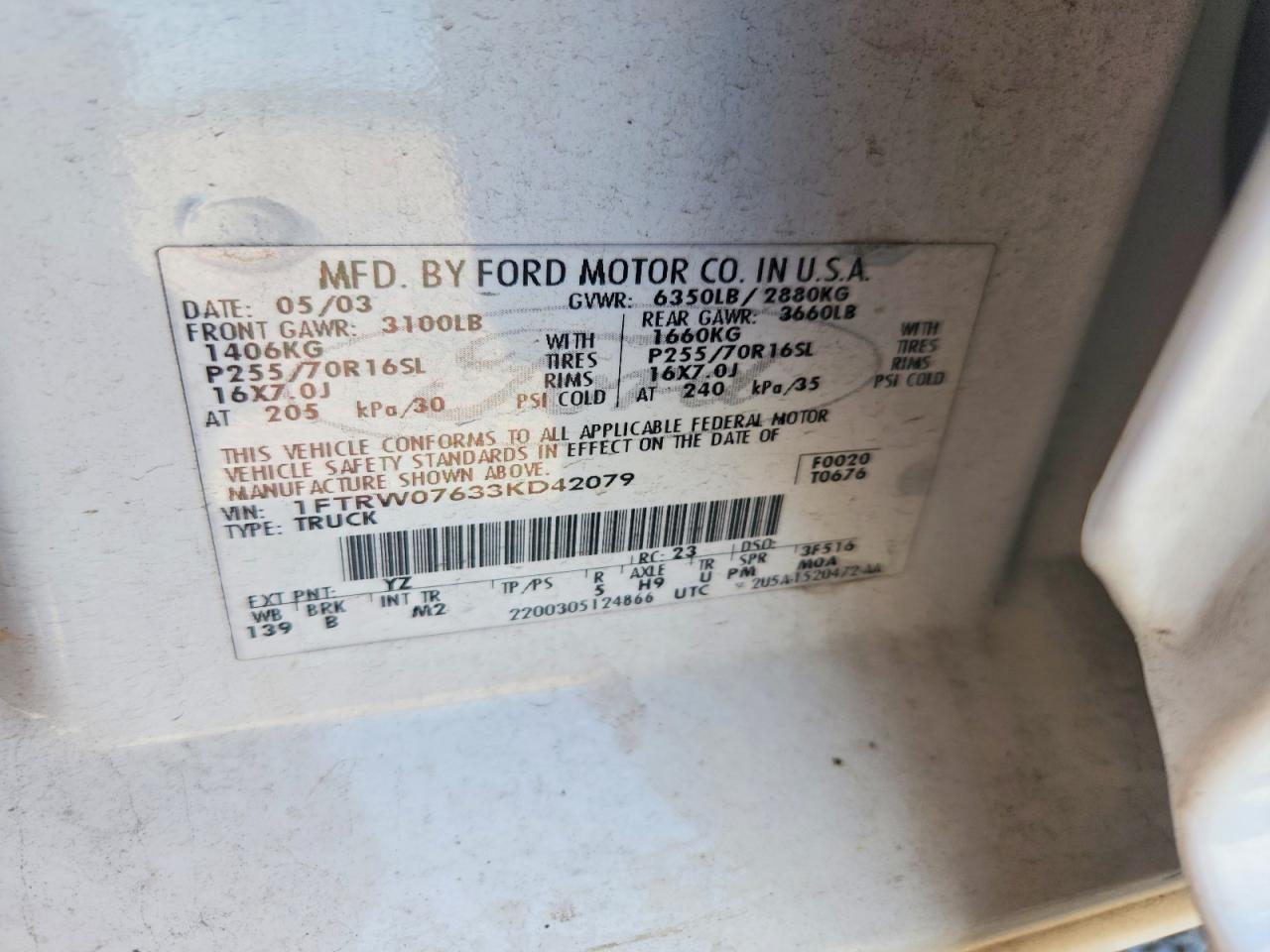 2003 Ford F150 Supercrew White vin: 1FTRW07633KD42079