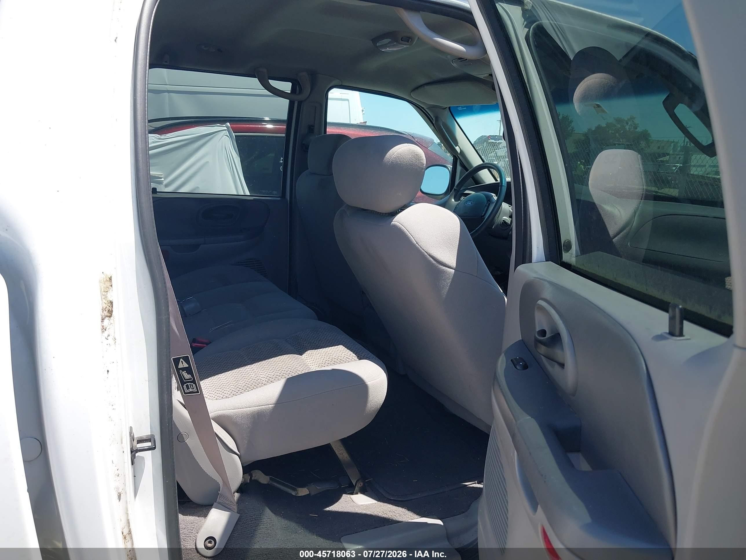 2003 Ford F-150 Lariat/xlt White vin: 1FTRW07643KB08730