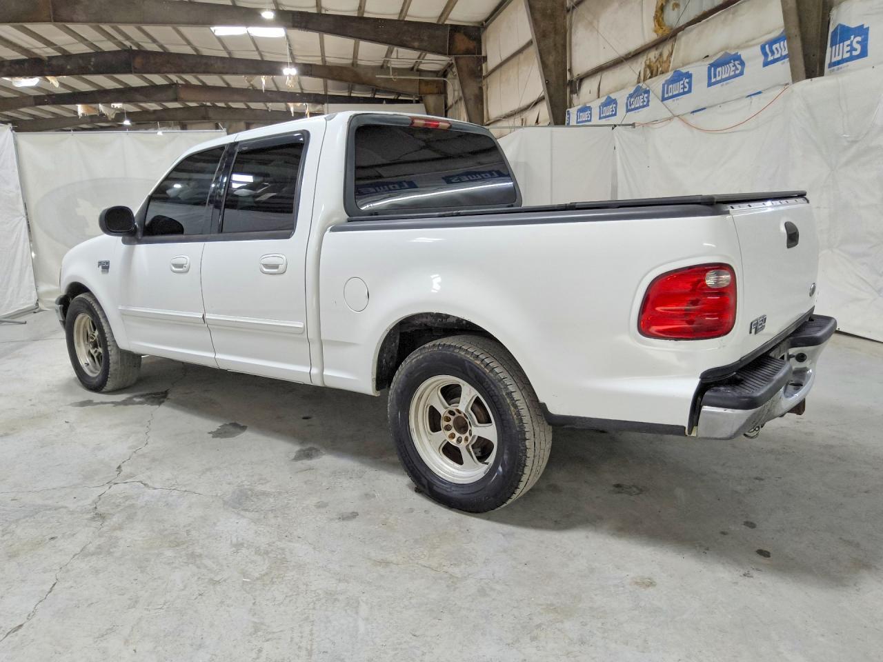 2003 Ford F150 Supercrew White vin: 1FTRW07653KA13657