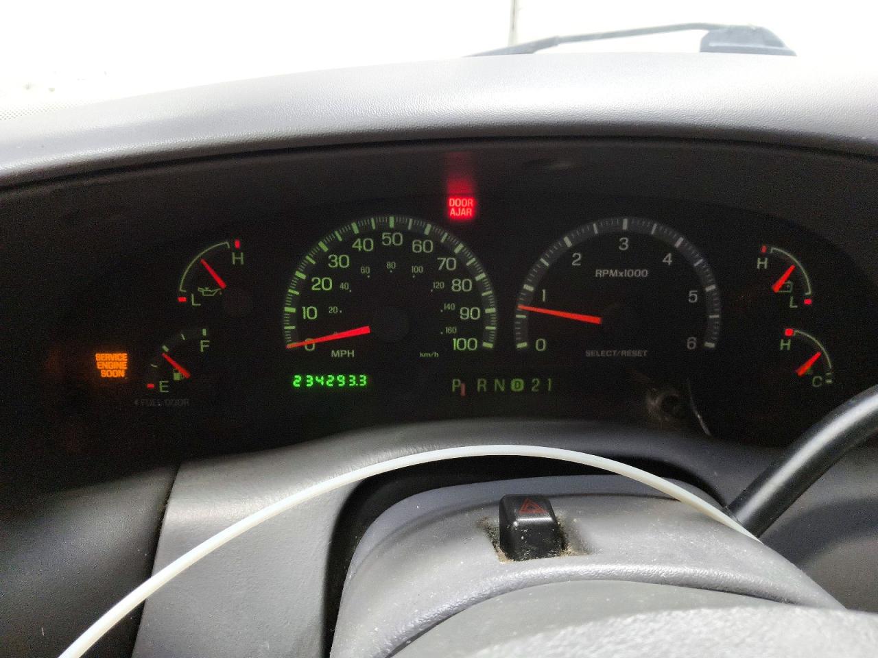 2003 Ford F150 Supercrew White vin: 1FTRW07653KA13657