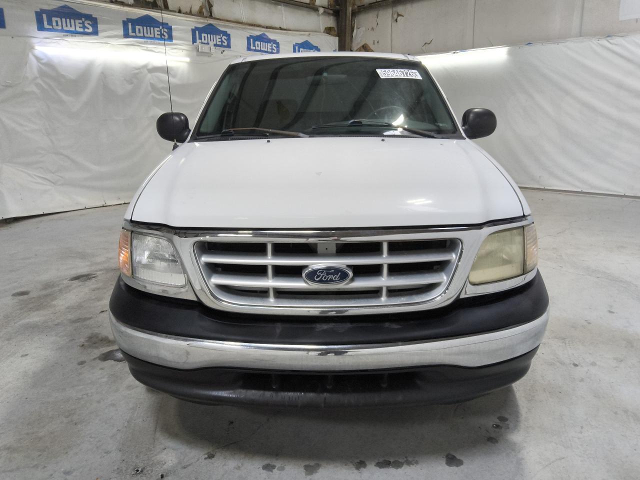 2003 Ford F150 Supercrew White vin: 1FTRW07653KA13657 Damage: Right Head Lamp, Faded, Repair Required