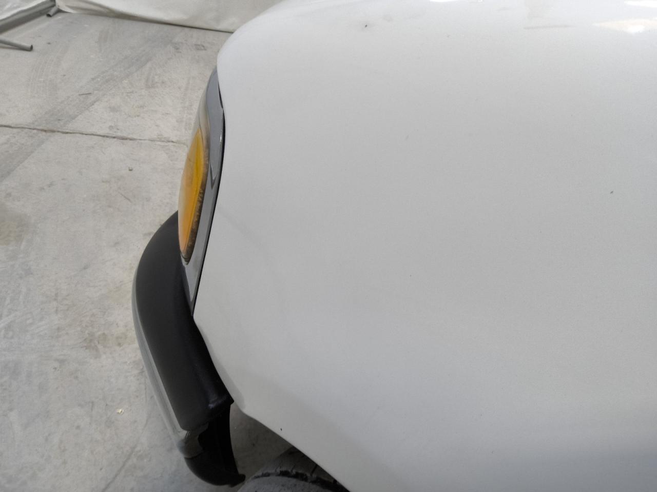 2003 Ford F150 Supercrew White vin: 1FTRW07653KA13657 Damage: Left Front Fender, Chipped, 3