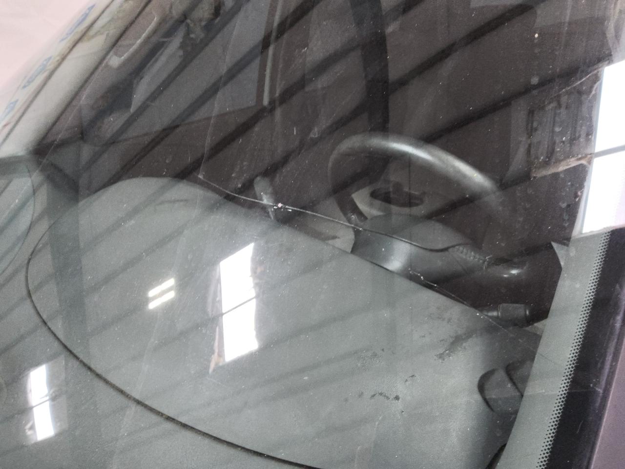 2003 Ford F150 Supercrew White vin: 1FTRW07653KA13657 Damage: Windshield, Broken, Replacement Required