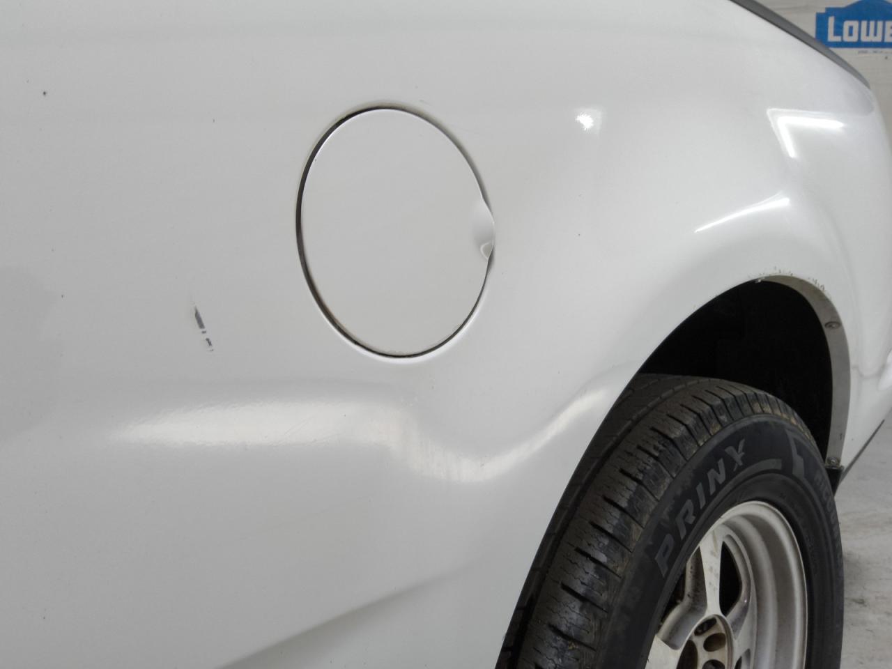 2003 Ford F150 Supercrew White vin: 1FTRW07653KA13657 Damage: Left Qtr Panel, Chipped, 4