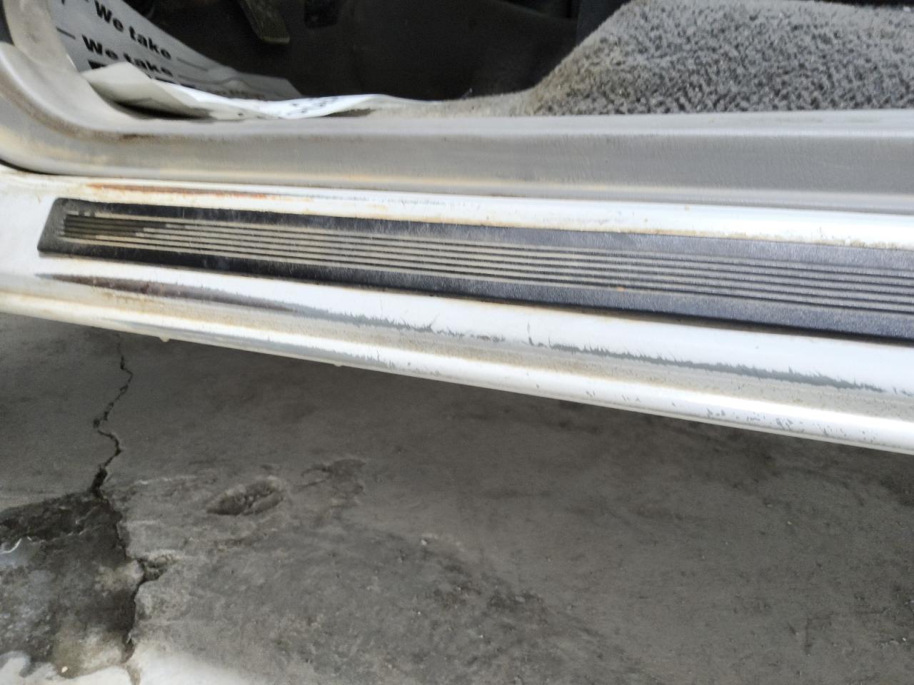 2003 Ford F150 Supercrew White vin: 1FTRW07653KA13657 Damage: Left Rocker Panel, Multiple Scratches Heavy, 10 Or More