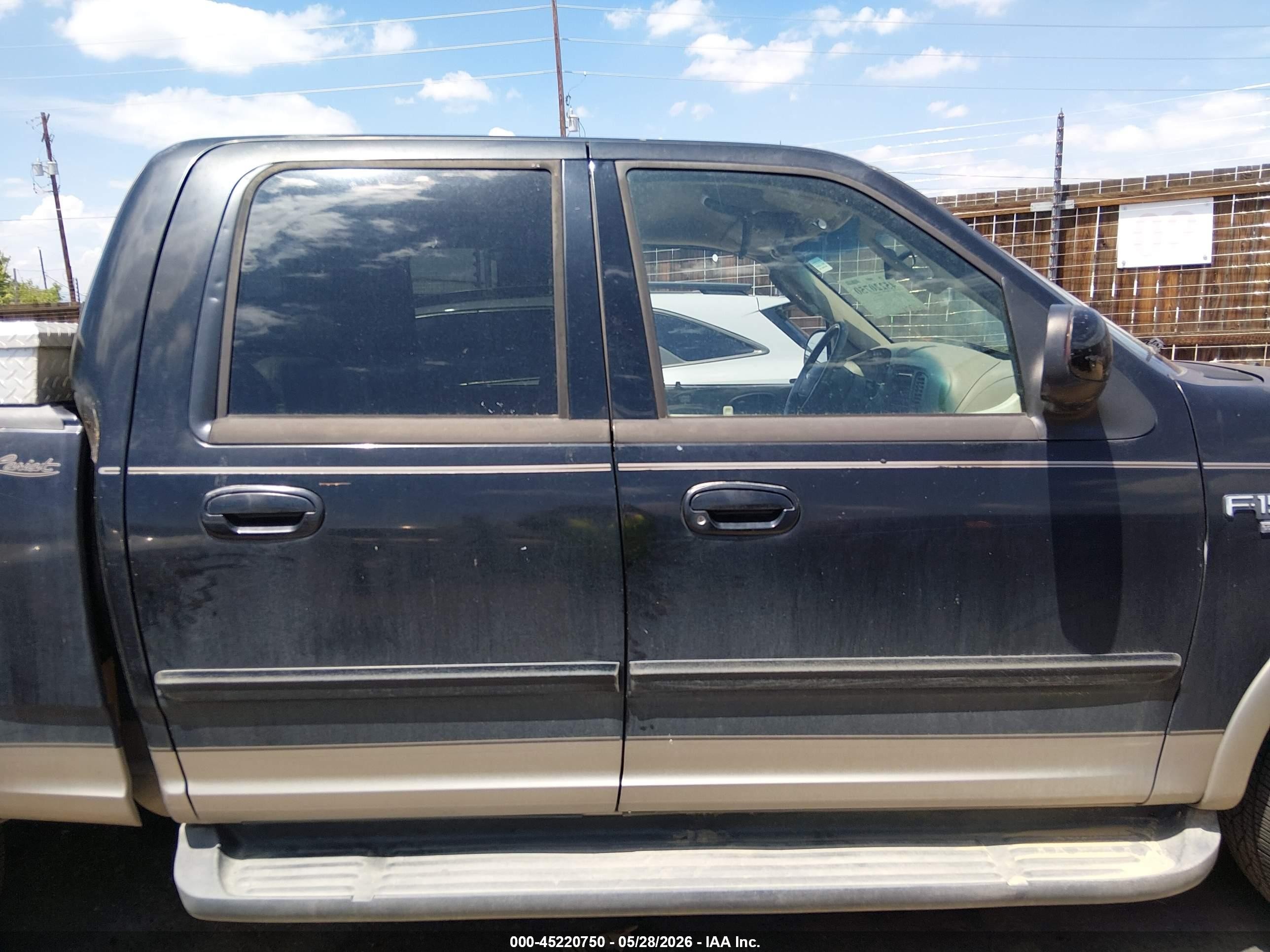 2003 Ford F-150 Lariat/xlt Black vin: 1FTRW07653KA38218