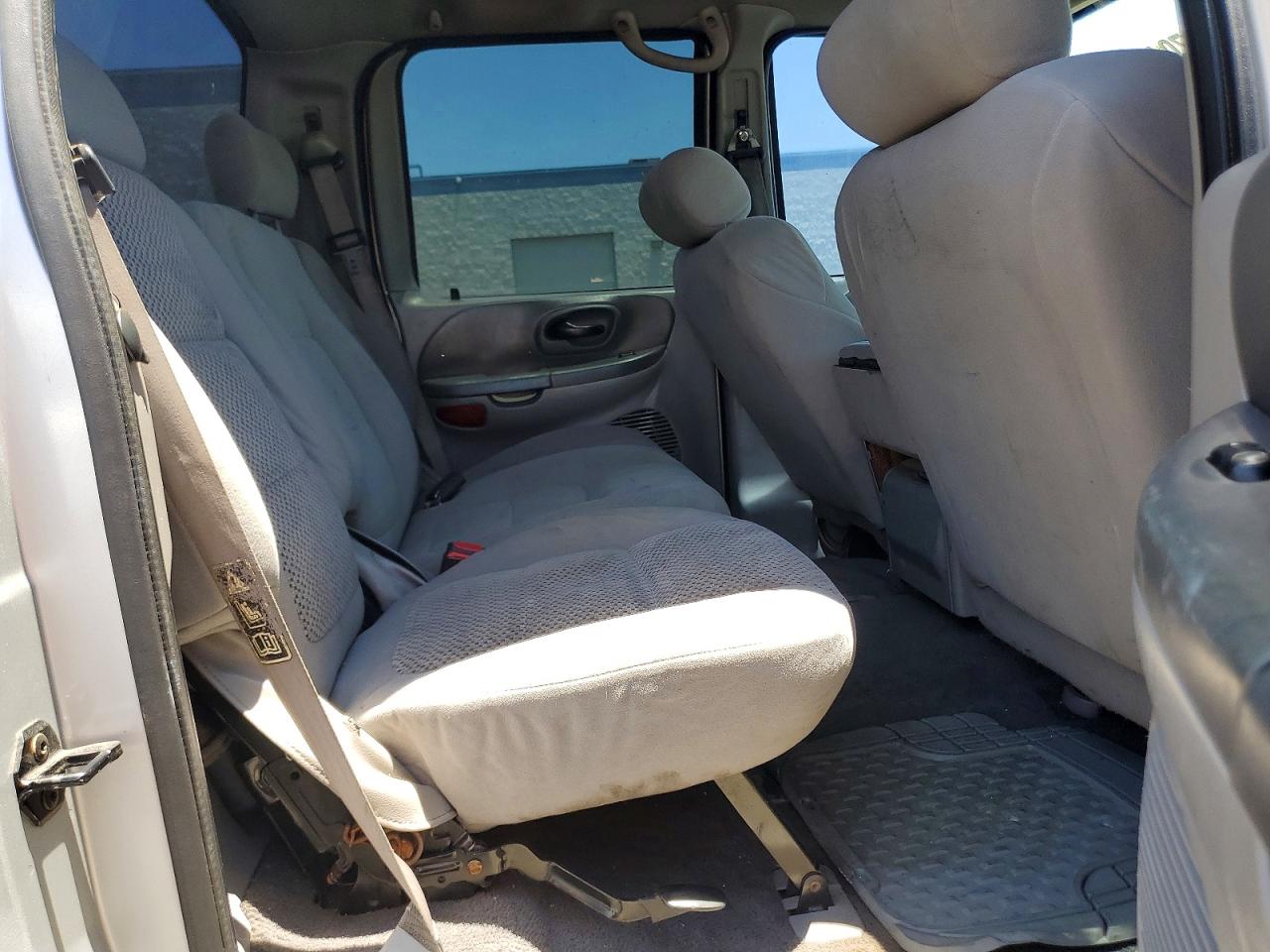 2003 Ford F150 Supercrew Gray vin: 1FTRW07653KC18265