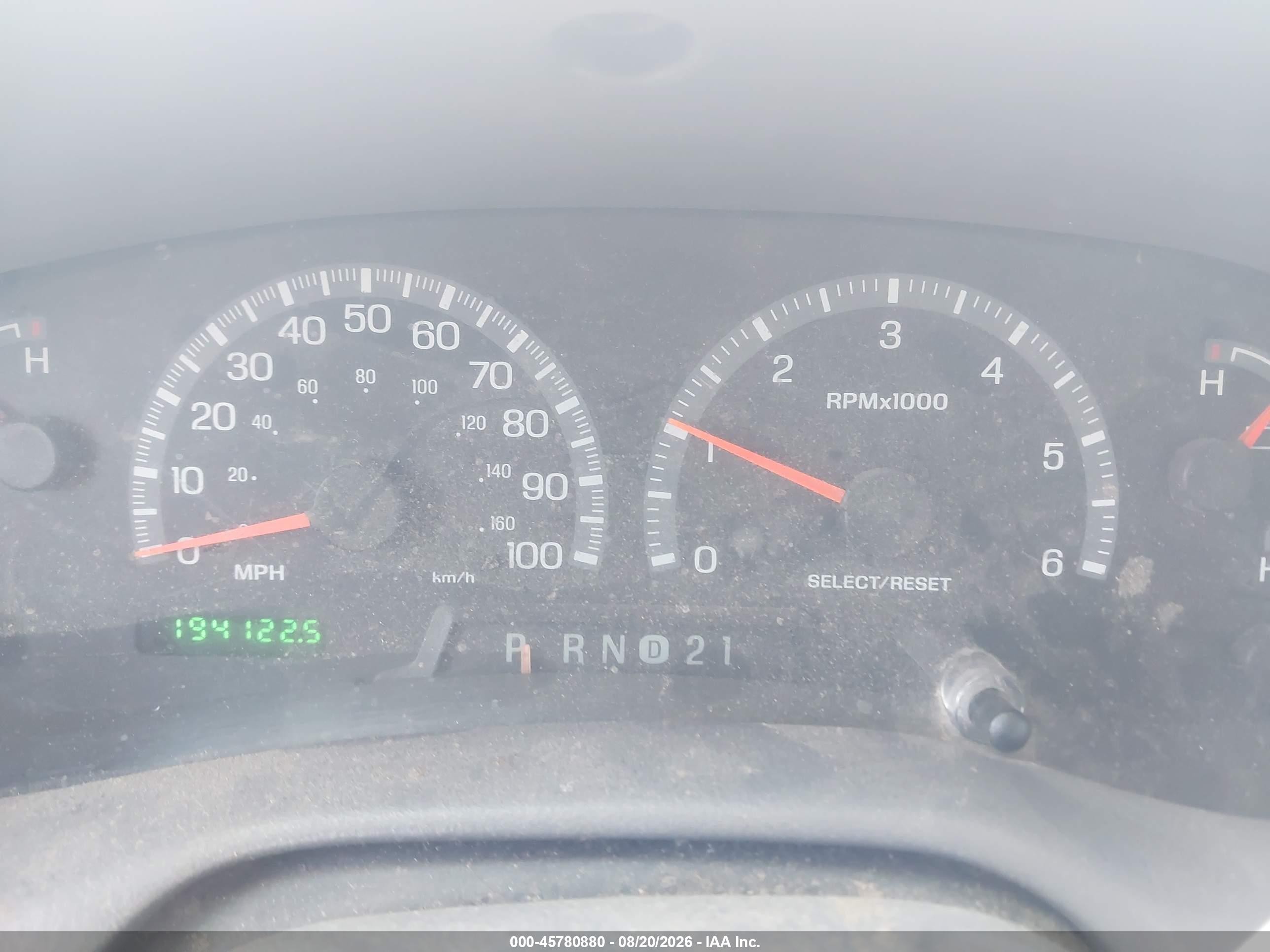 2003 Ford F-150 Lariat/xlt Red vin: 1FTRW07653KD87105