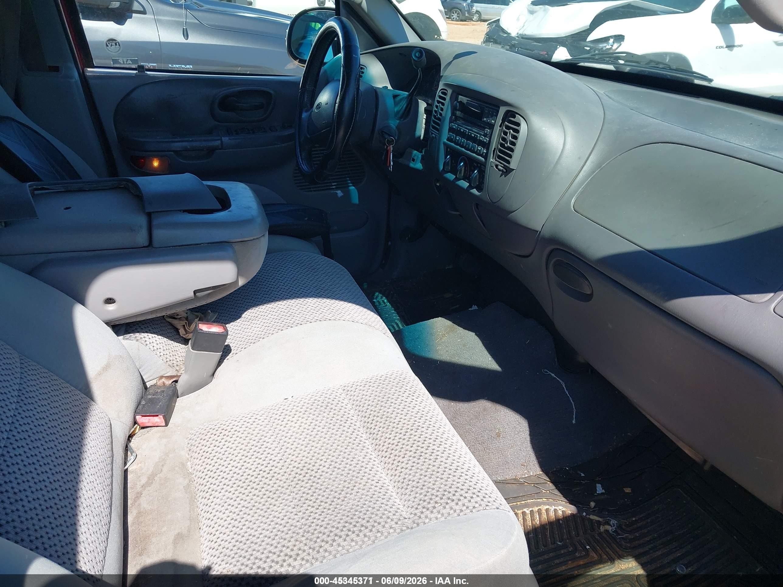 2002 Ford F-150 Lariat/xlt Burgundy vin: 1FTRW07662KA85966