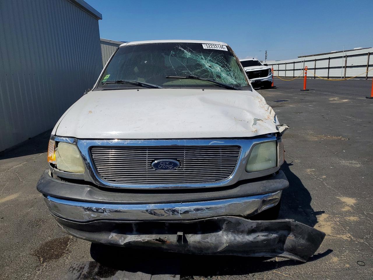 2002 Ford F150 Supercrew White vin: 1FTRW07662KC96987