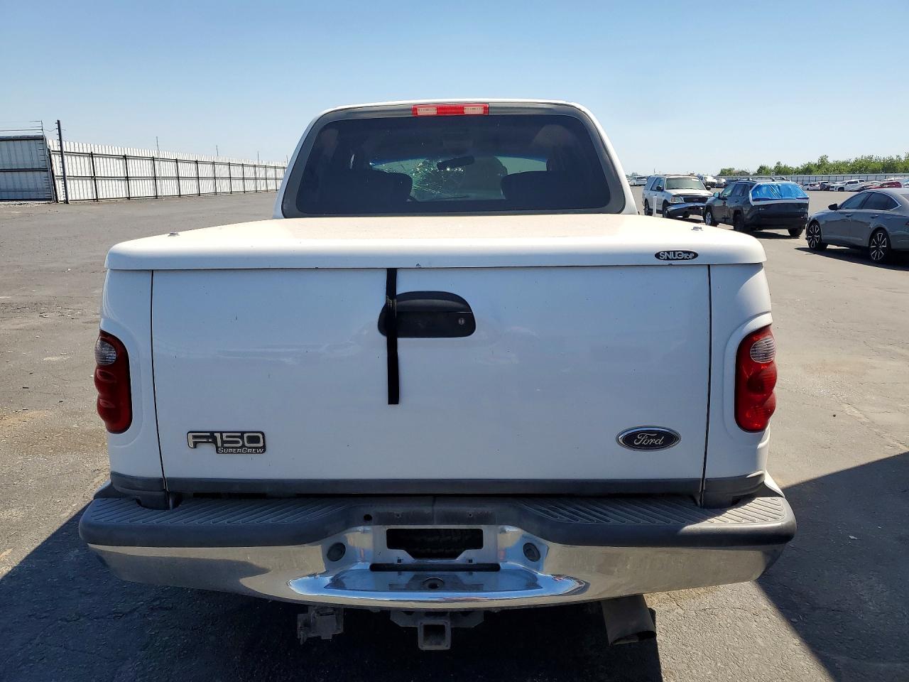 2002 Ford F150 Supercrew White vin: 1FTRW07662KC96987