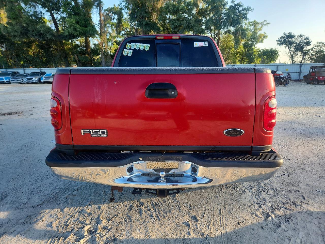 2003 Ford F150 Supercrew Red vin: 1FTRW07663KD83077