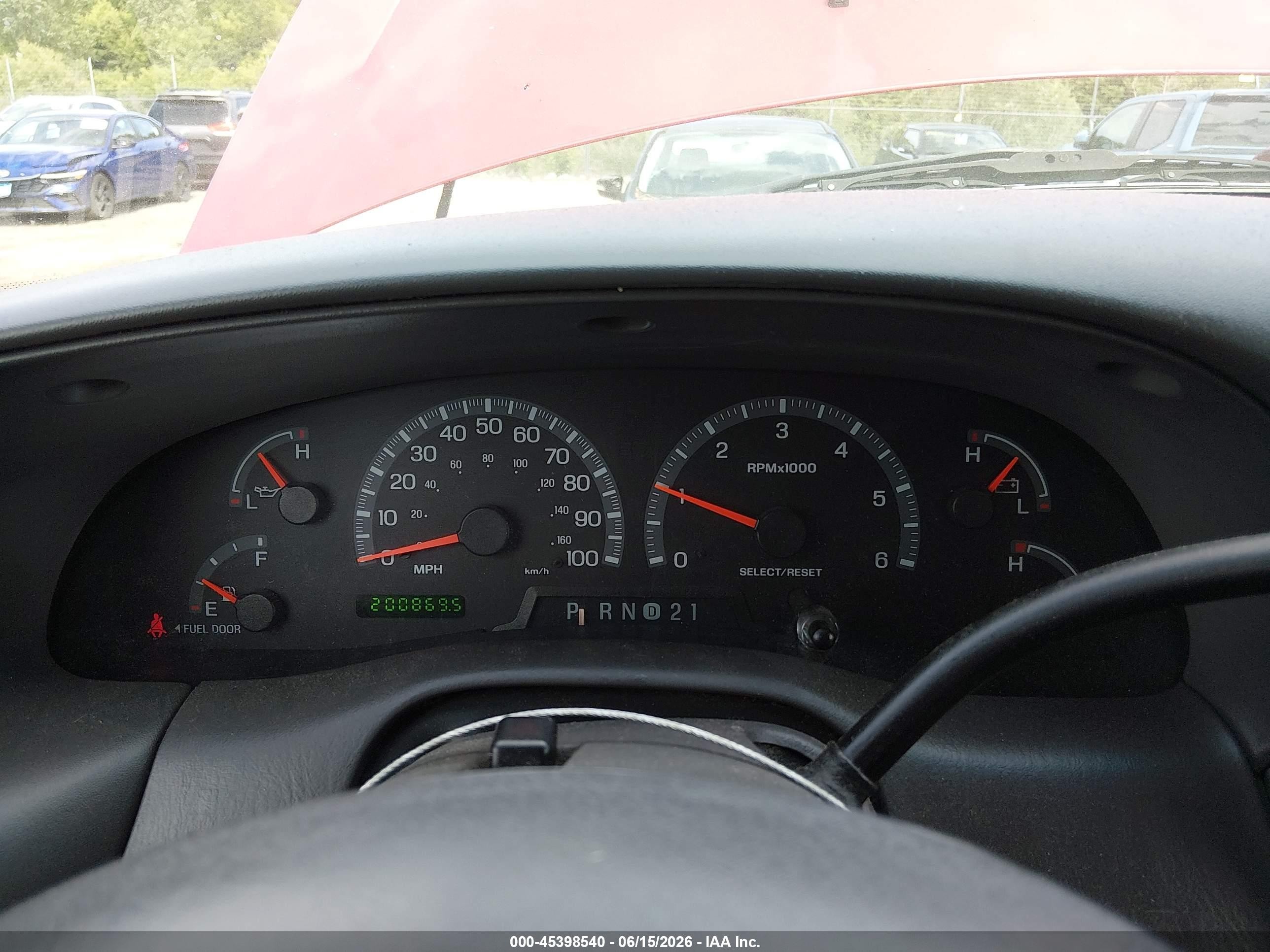 2001 Ford F-150 Xlt Red vin: 1FTRW07671KC16272