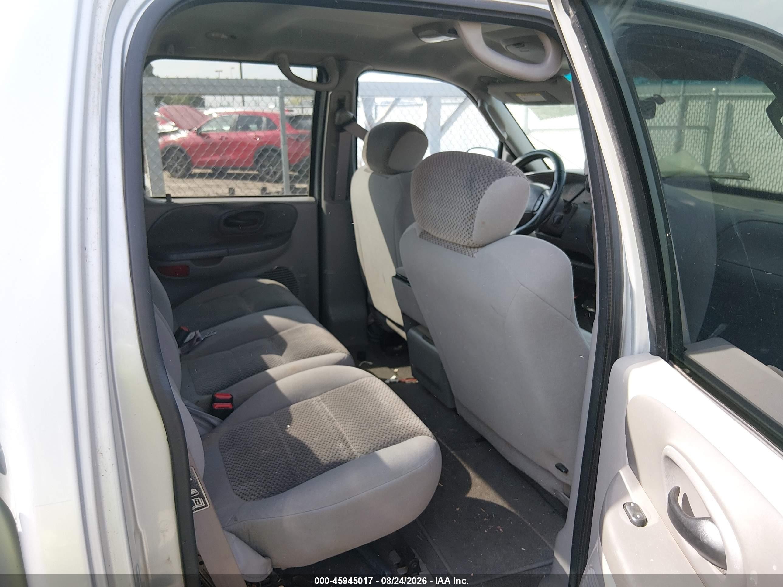 2002 Ford F-150 Lariat/xlt Silver vin: 1FTRW07672KC80281