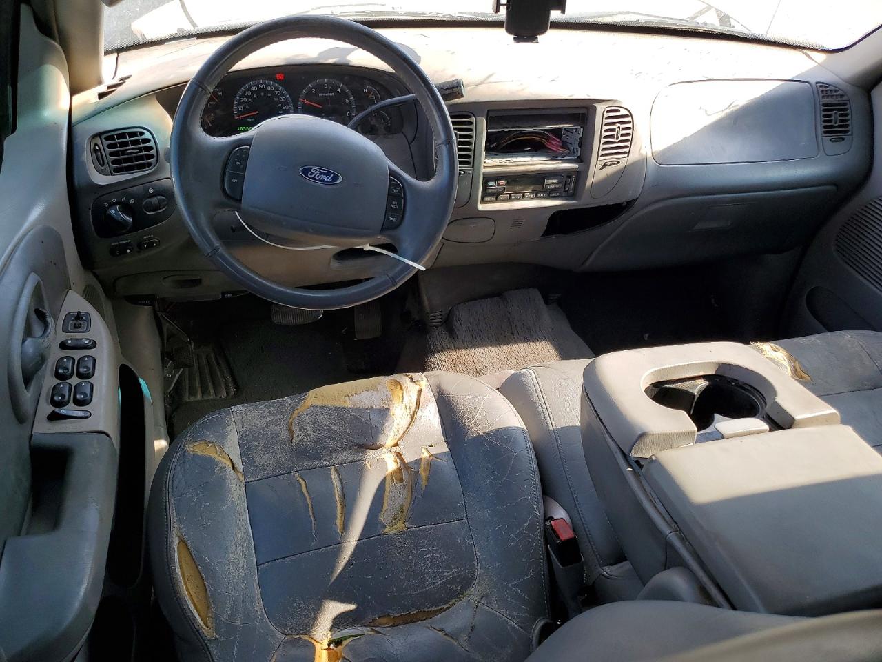 2002 Ford F150 Supercrew Black vin: 1FTRW07682KE41060