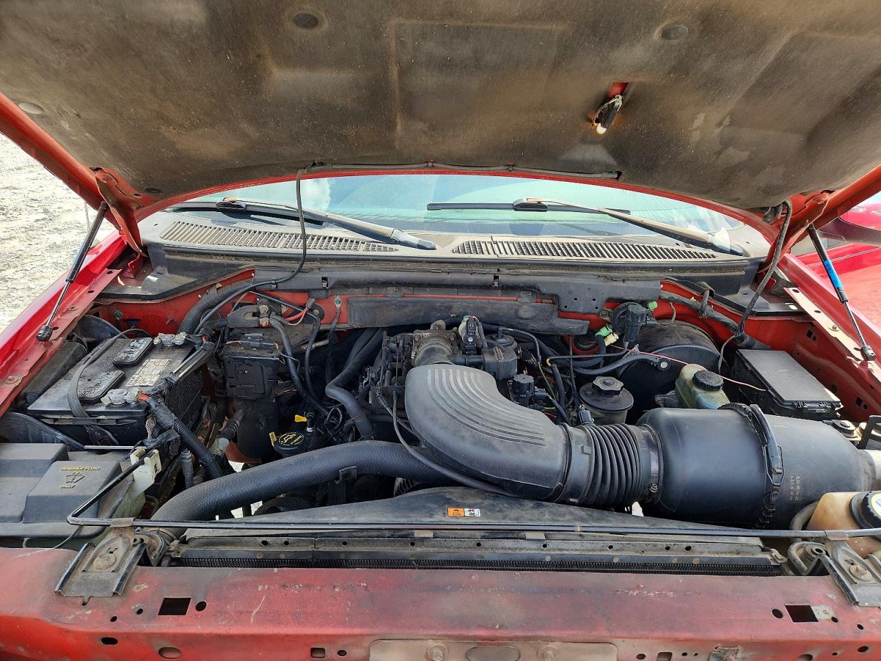 2002 Ford F150 Supercrew Red vin: 1FTRW07692KA12977