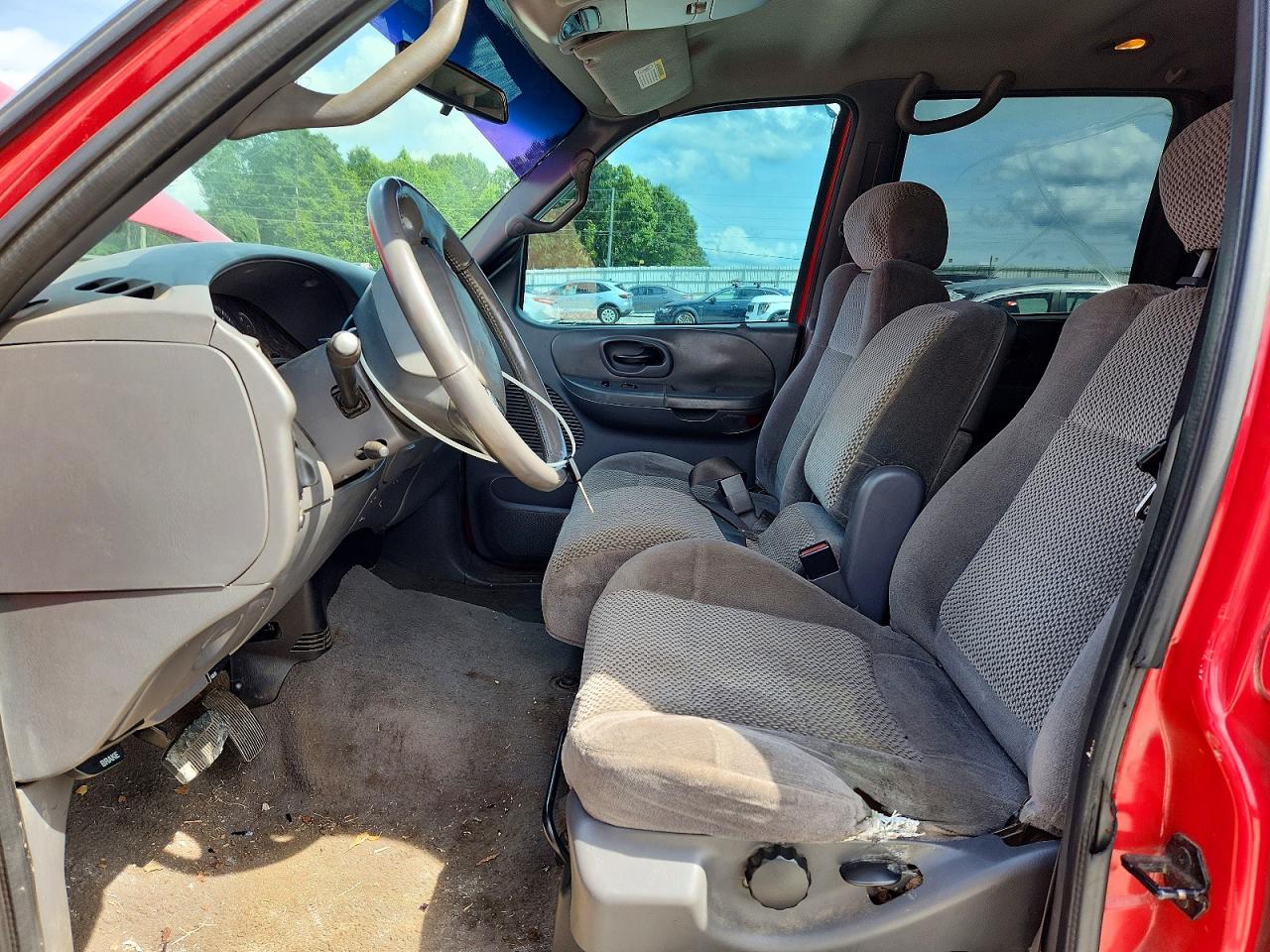 2002 Ford F150 Supercrew Red vin: 1FTRW07692KA12977