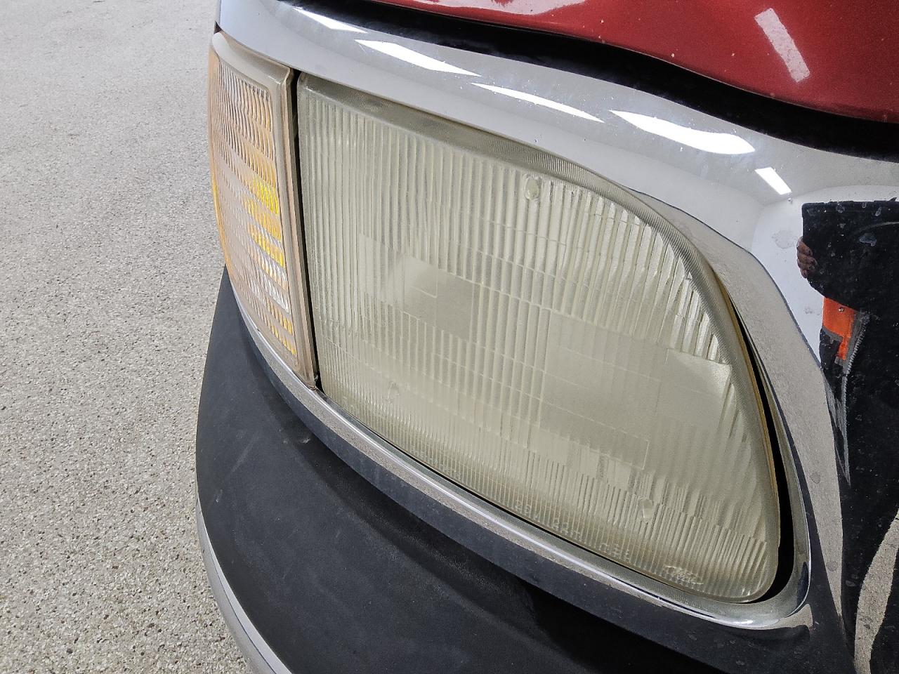 2002 Ford F150 Supercrew Бордовый vin: 1FTRW07692KB56996 Damage: Right Head Lamp, Faded, Repair Required