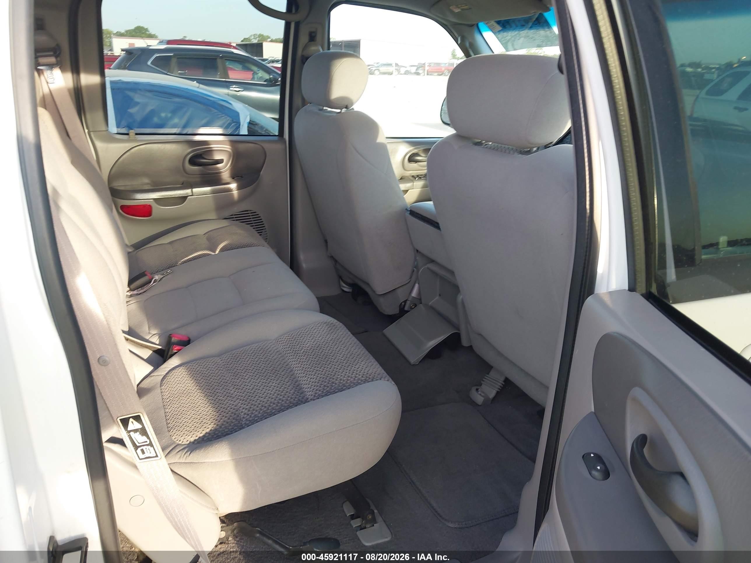 2003 Ford F-150 Lariat/xlt White vin: 1FTRW076X3KA35282