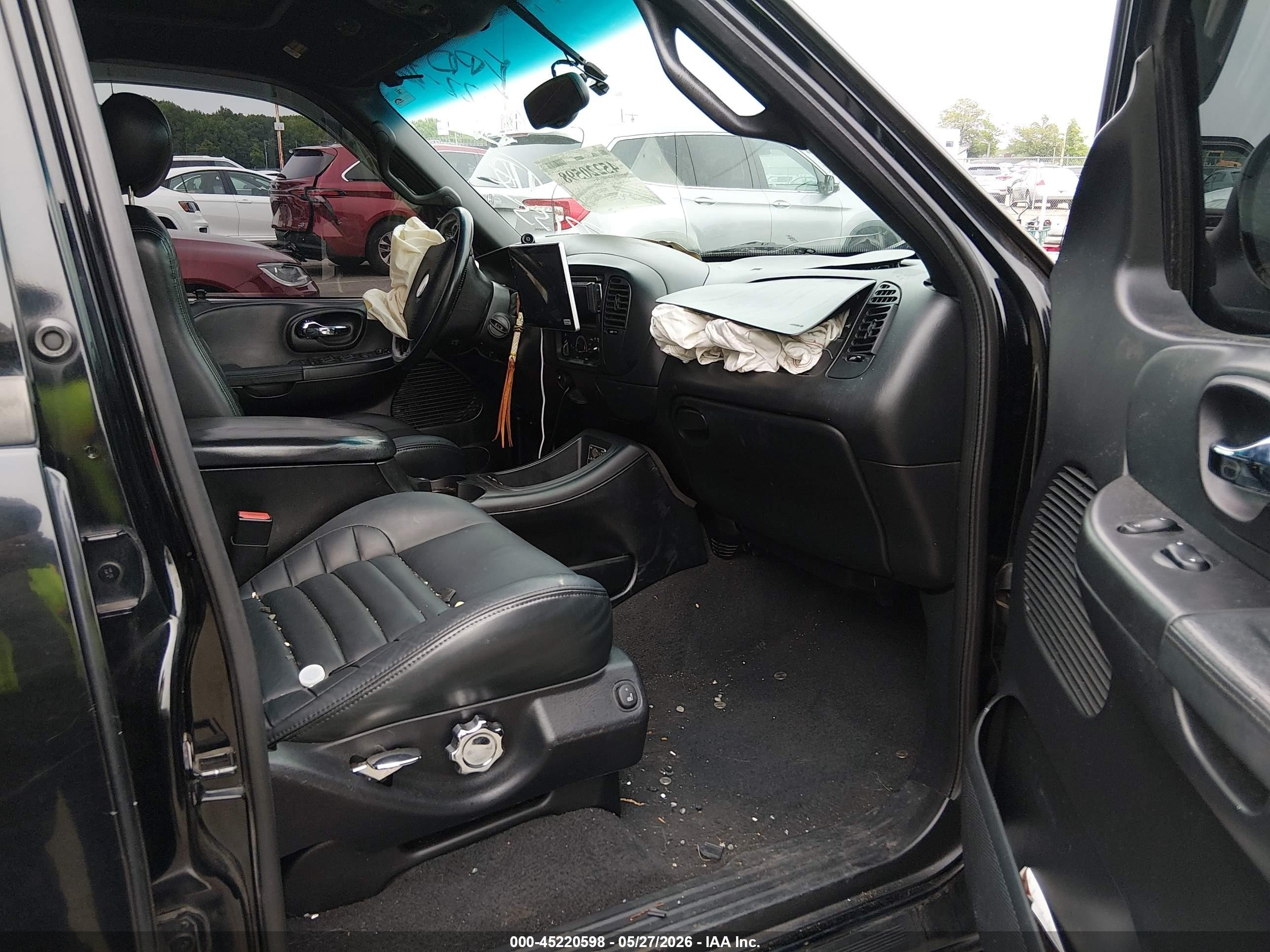 2001 Ford F-150   Black vin: 1FTRW07L01KA22155