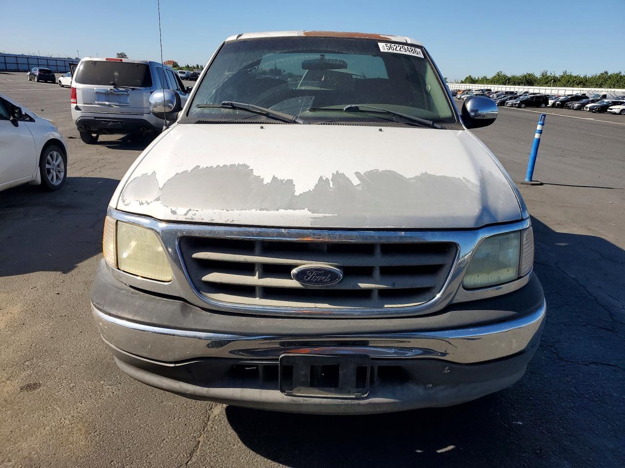 2002 Ford F150 Supercrew White vin: 1FTRW07L02KB57279