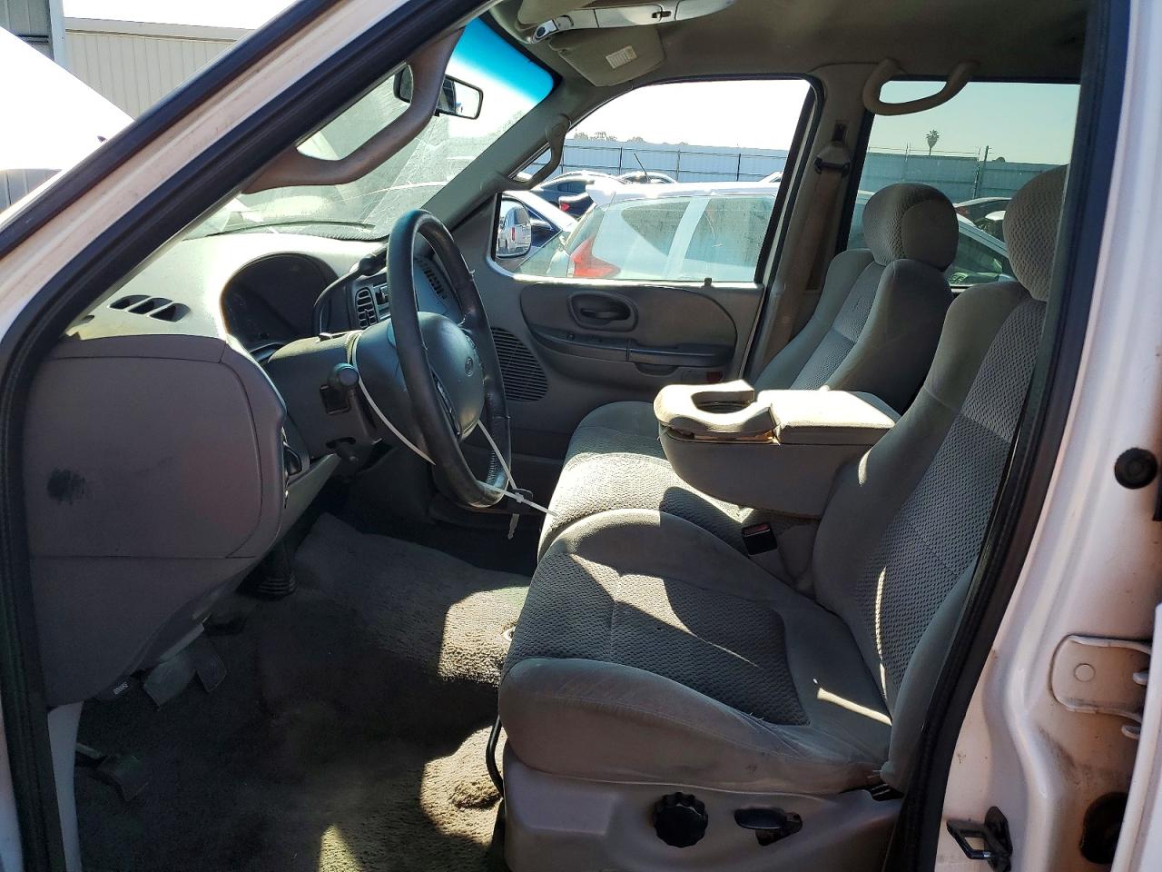 2002 Ford F150 Supercrew White vin: 1FTRW07L02KB57279