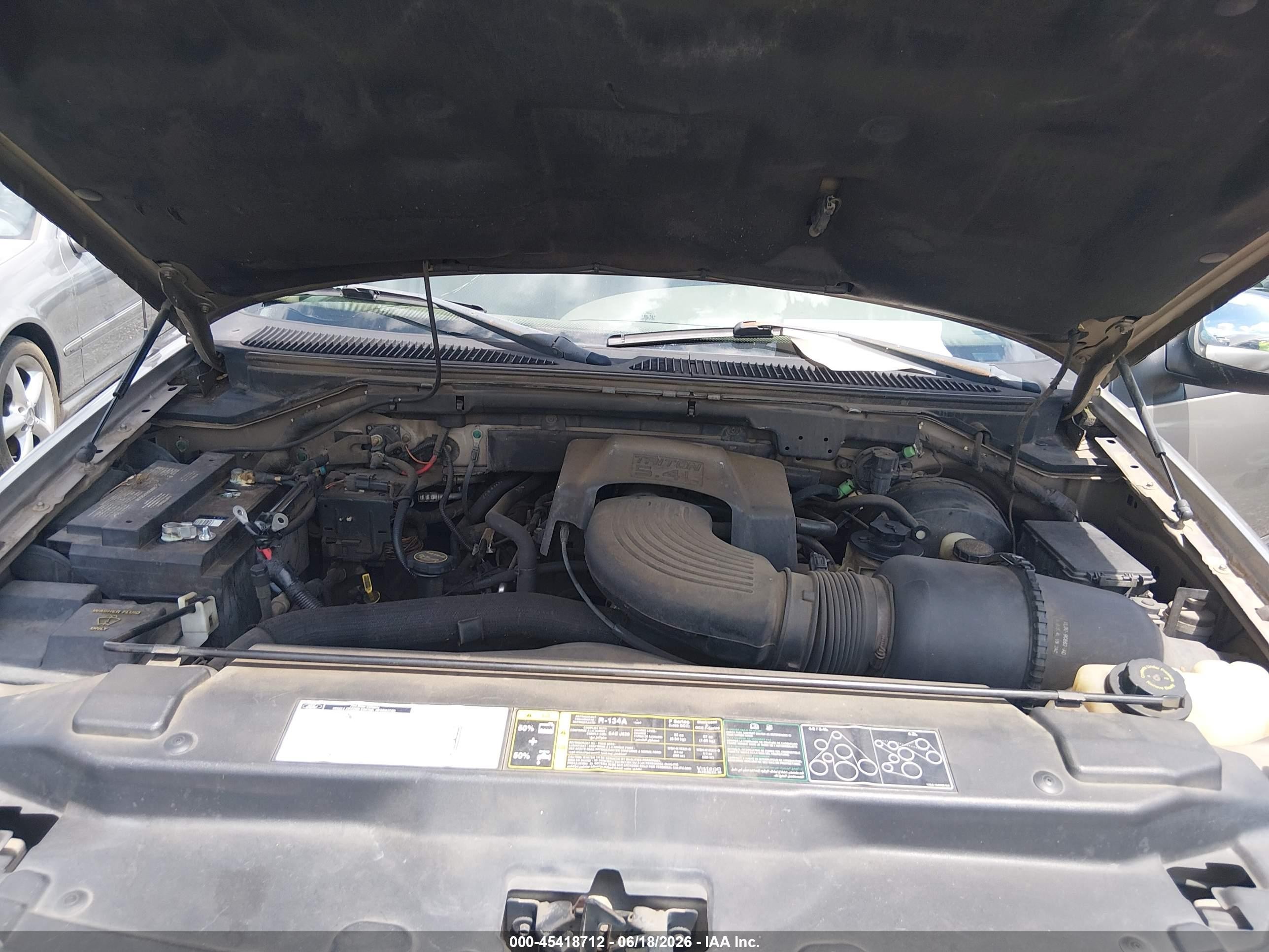 2002 Ford F-150 Lariat/xlt Золотой vin: 1FTRW07L02KC12992