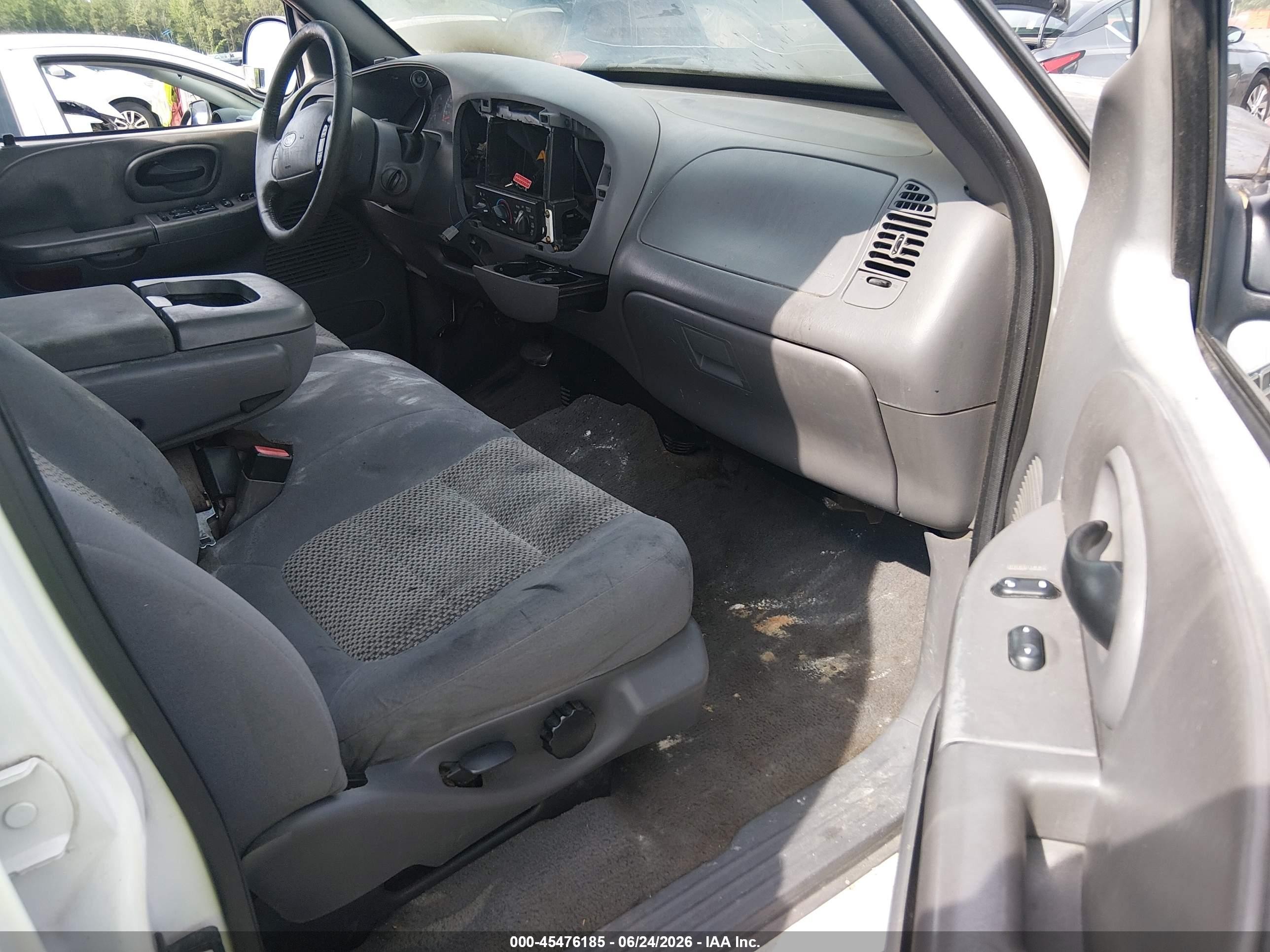 2003 Ford F-150 Lariat/xlt Белый vin: 1FTRW07L03KB18256