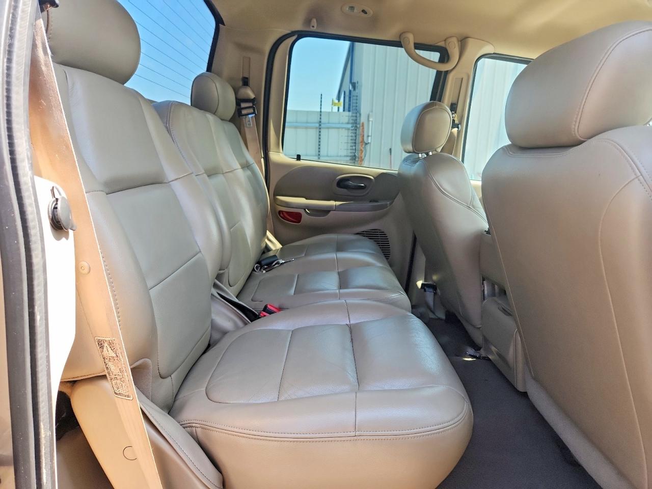 2003 Ford F150 Supercrew Tan vin: 1FTRW07L03KD28470