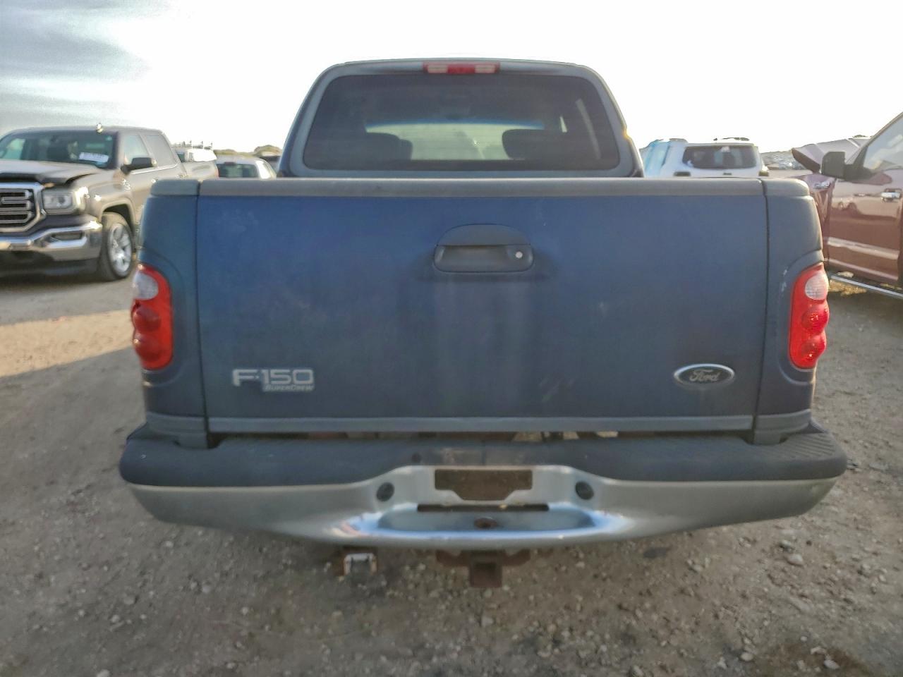 2003 Ford F150 Blue vin: 1FTRW07L03KD83582