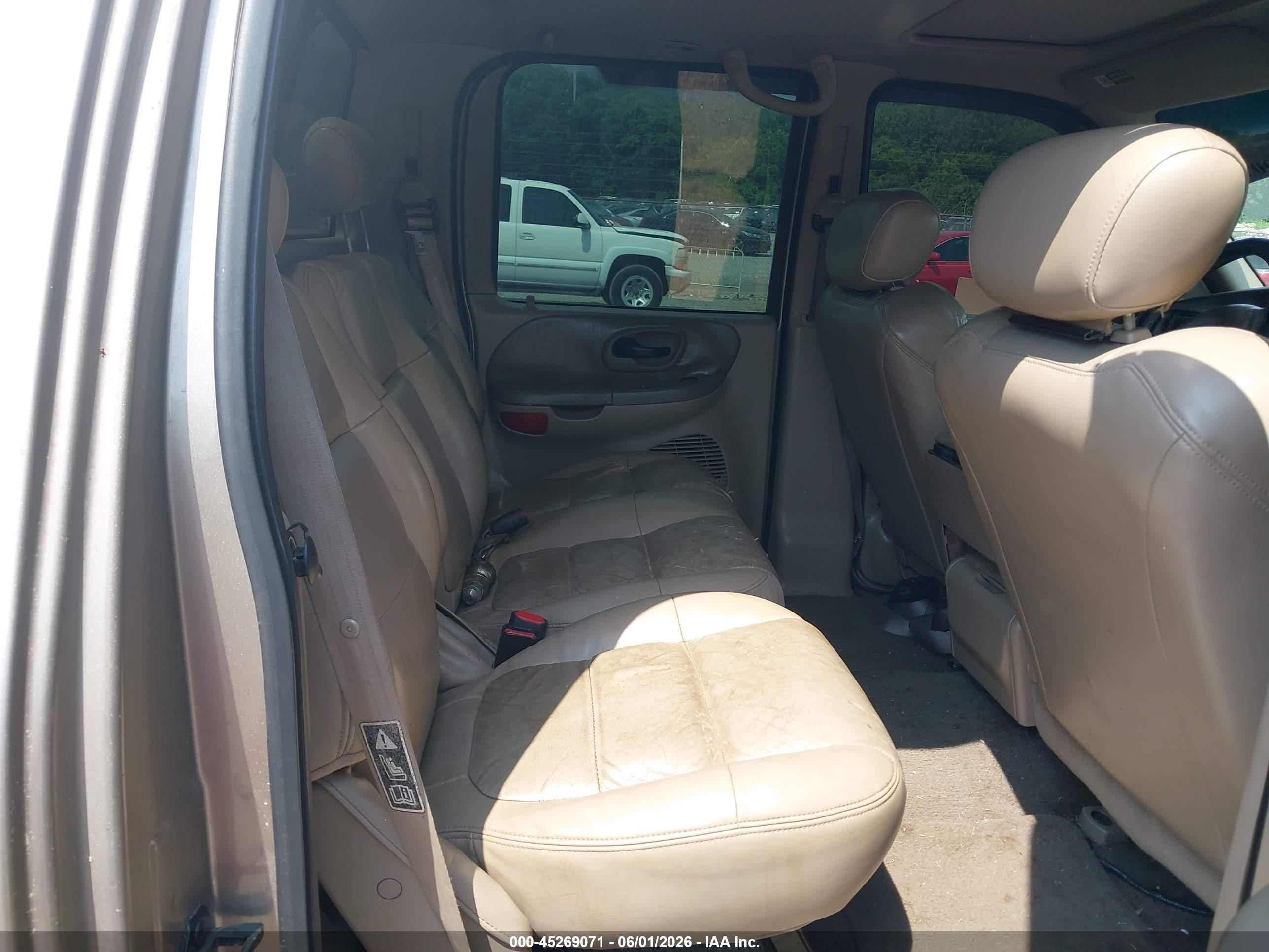 2001 Ford F-150 Harley-davidson Edition/king Ranch Edition/lariat/xlt Cream vin: 1FTRW07L11KC48835