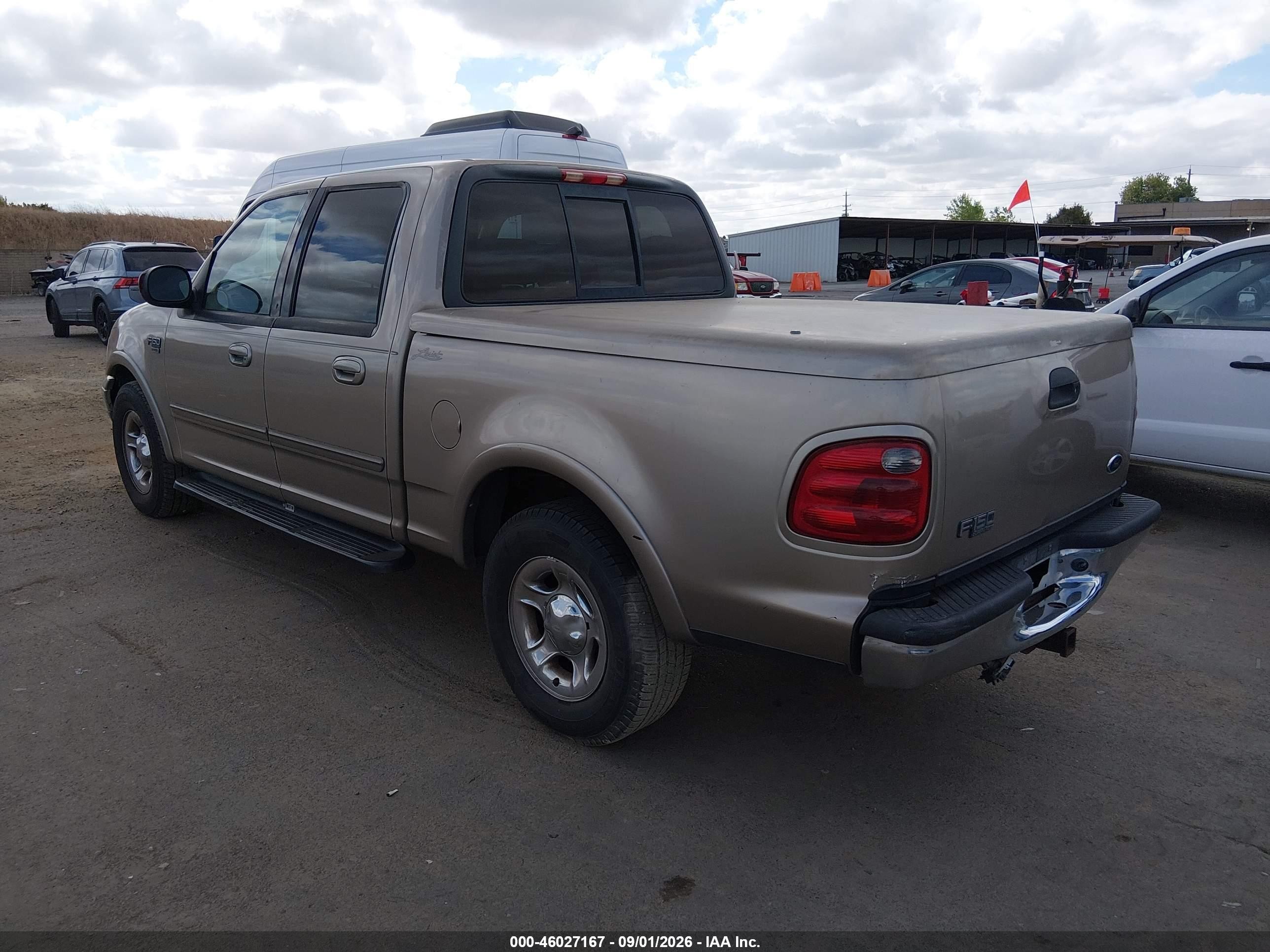 2002 Ford F-150 Lariat/xlt Желто-коричневый vin: 1FTRW07L12KA60222