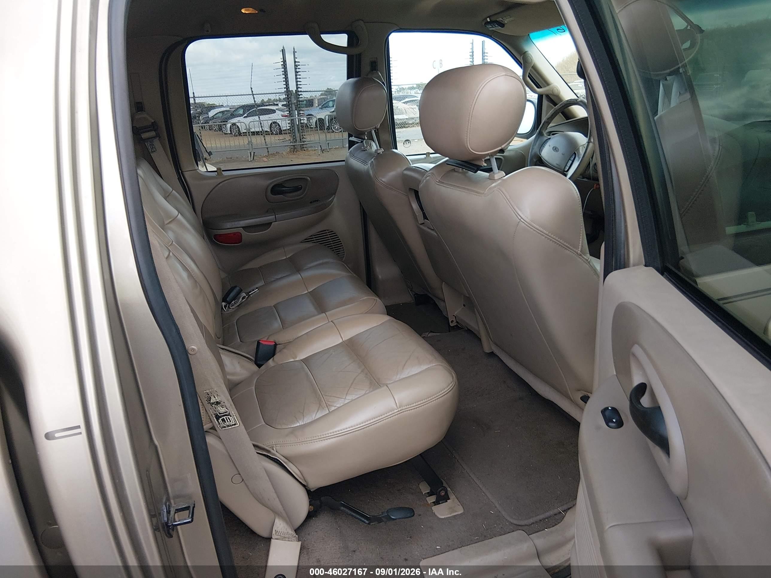 2002 Ford F-150 Lariat/xlt Желто-коричневый vin: 1FTRW07L12KA60222