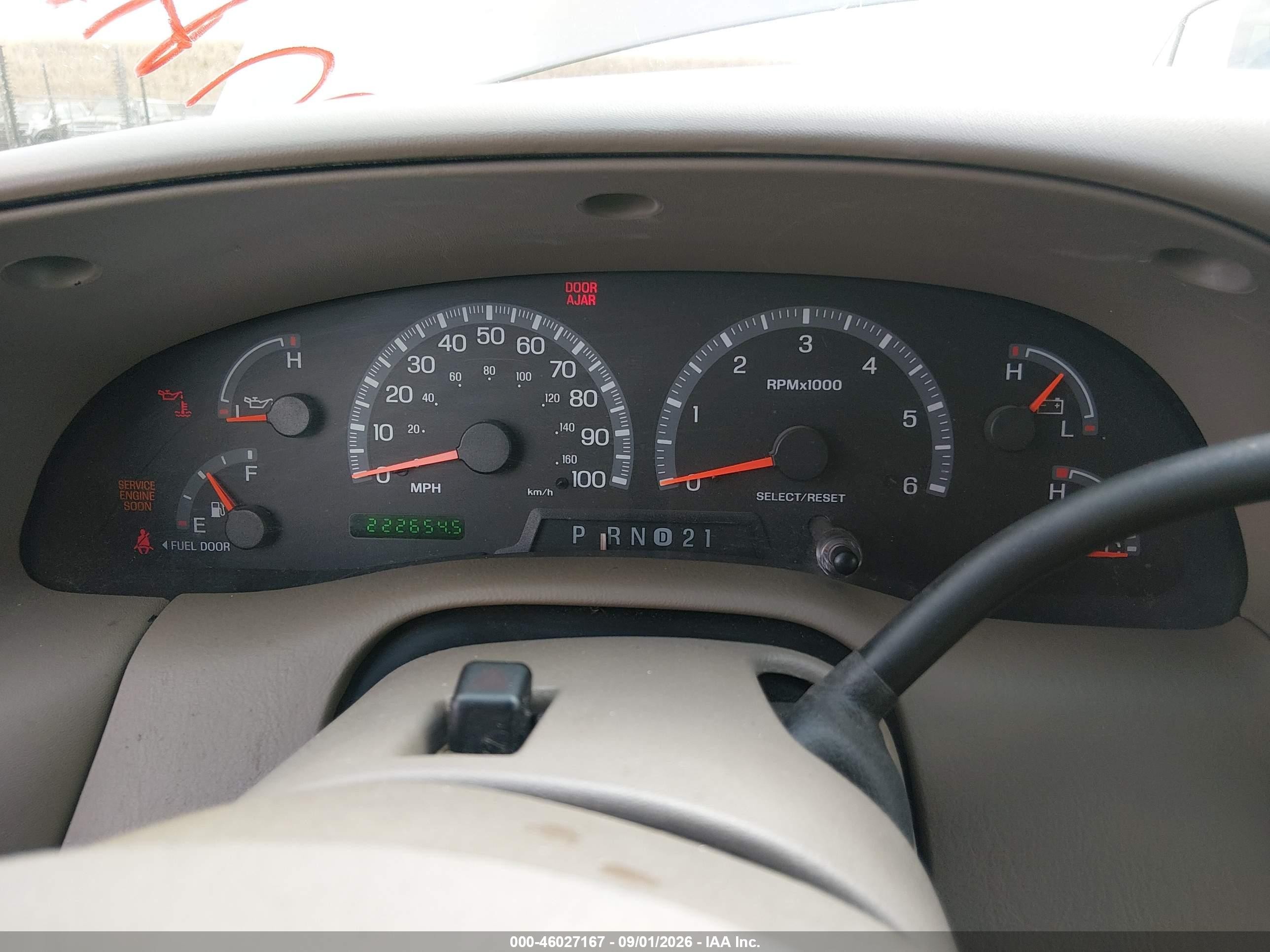 2002 Ford F-150 Lariat/xlt Желто-коричневый vin: 1FTRW07L12KA60222