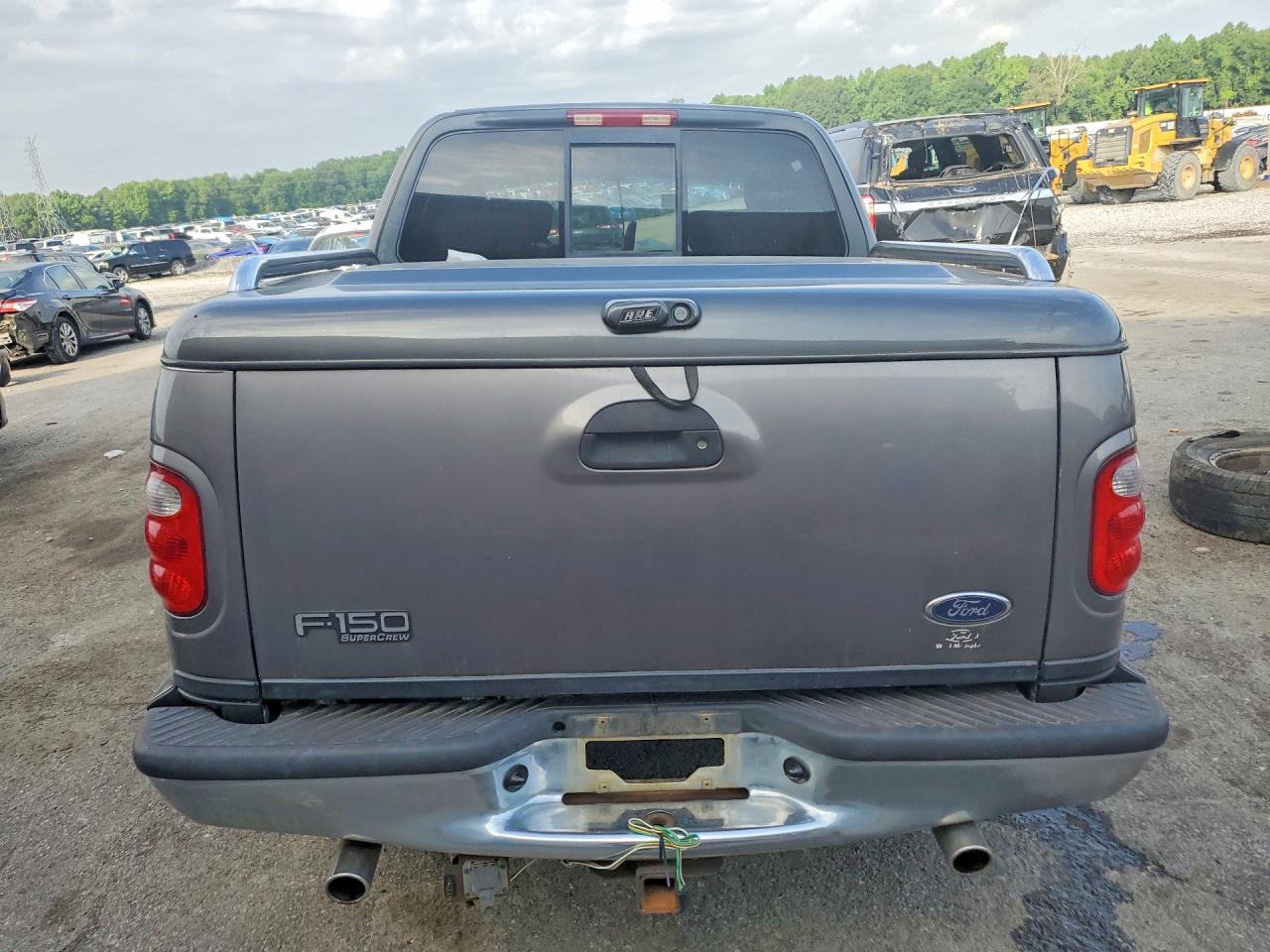2002 Ford F150 Gray vin: 1FTRW07L22KB72480