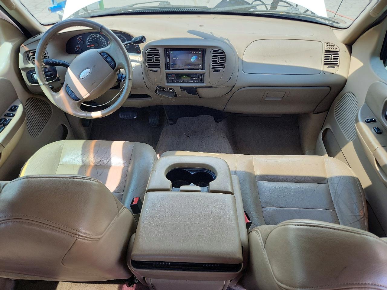 2003 Ford F150 Supercrew White vin: 1FTRW07L23KA84479
