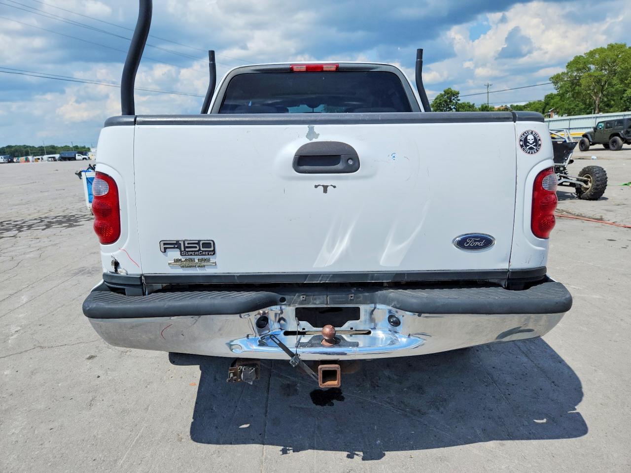 2003 Ford F150 Supercrew White vin: 1FTRW07L23KA84479