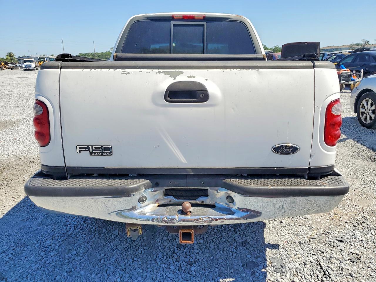 2001 Ford F150 Supercrew White vin: 1FTRW07L31KE05362
