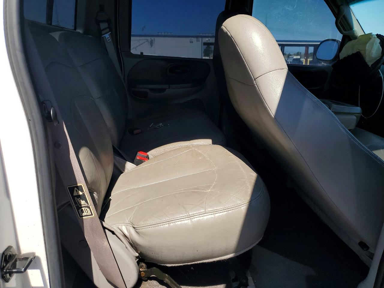 2001 Ford F150 Supercrew White vin: 1FTRW07L31KE05362