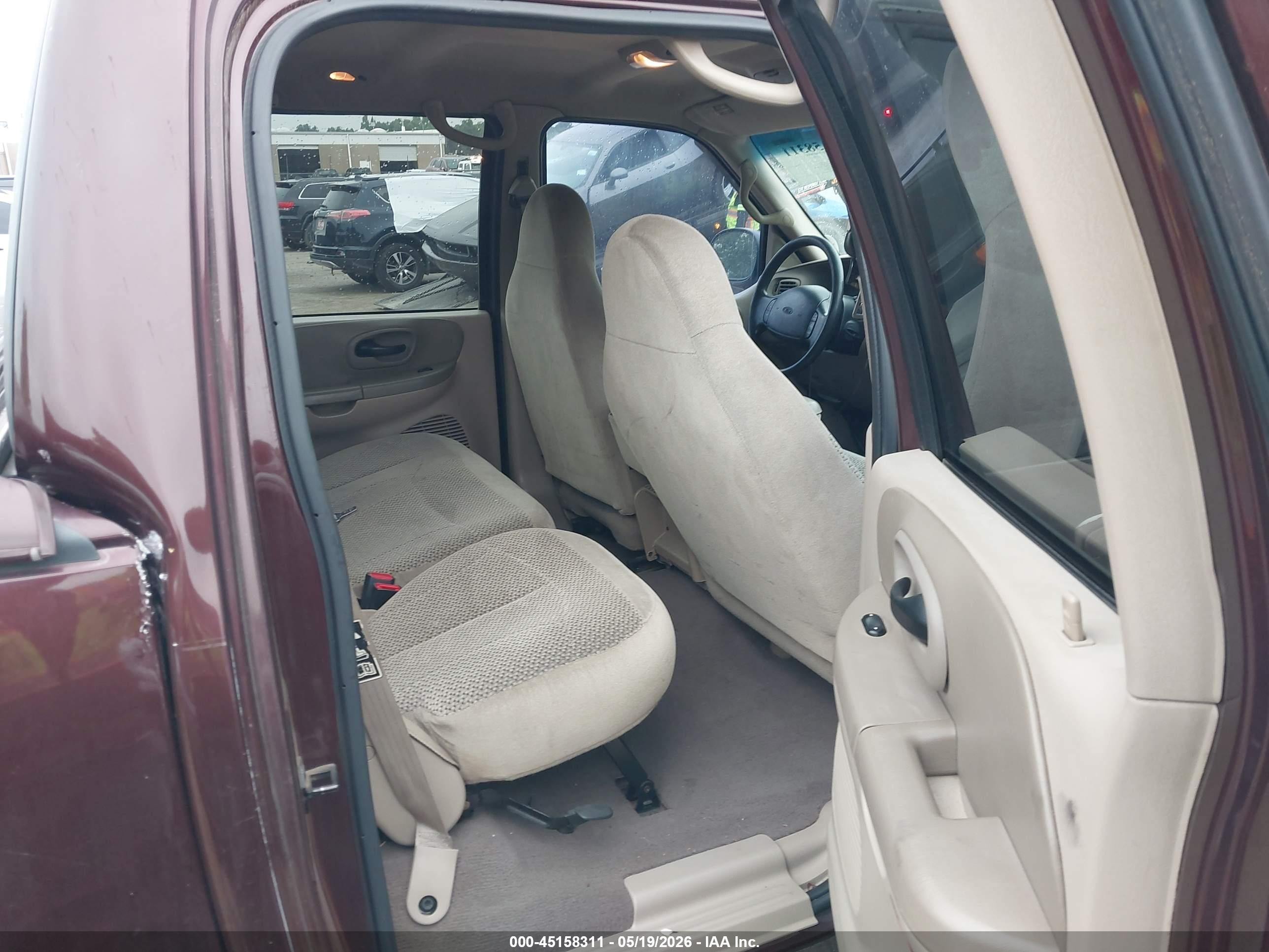 2001 Ford F-150 Harley-davidson Edition/king Ranch Edition/lariat/xlt Maroon vin: 1FTRW07L31KE12733