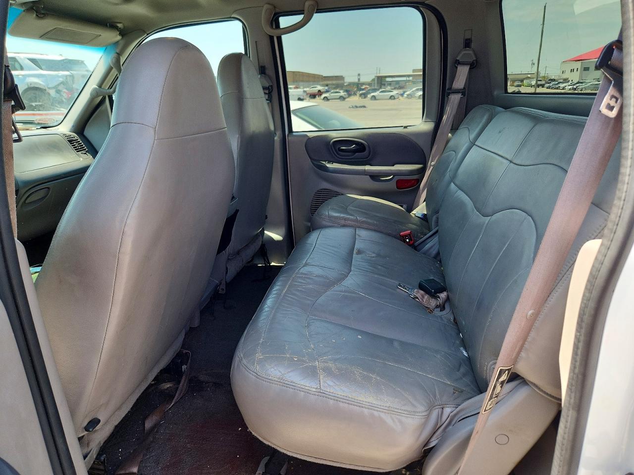 2001 Ford F150 Supercrew White vin: 1FTRW07L31KE26261