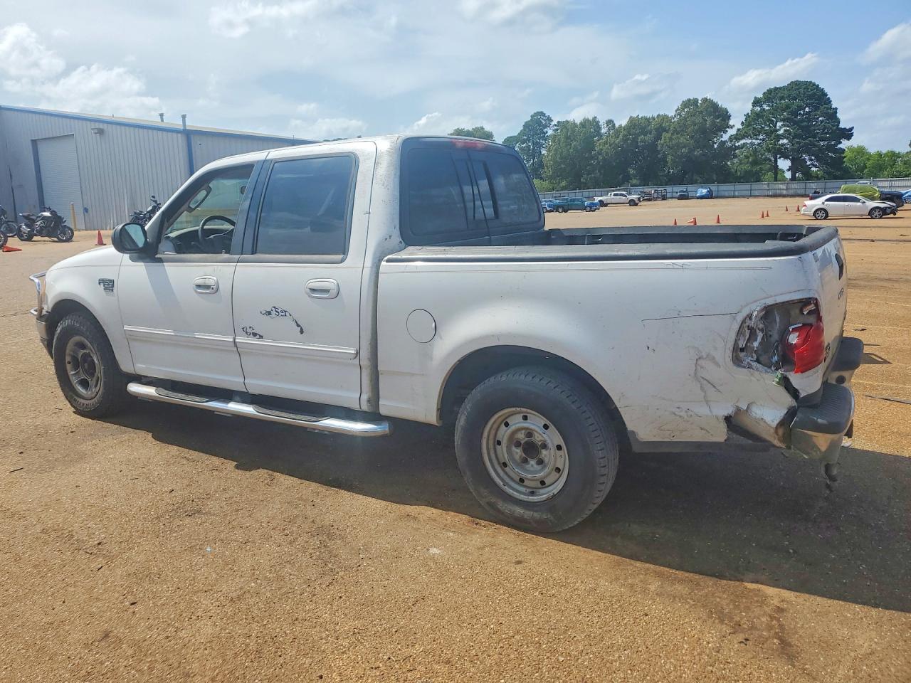 2003 Ford F150 Supercrew White vin: 1FTRW07L33KA66282