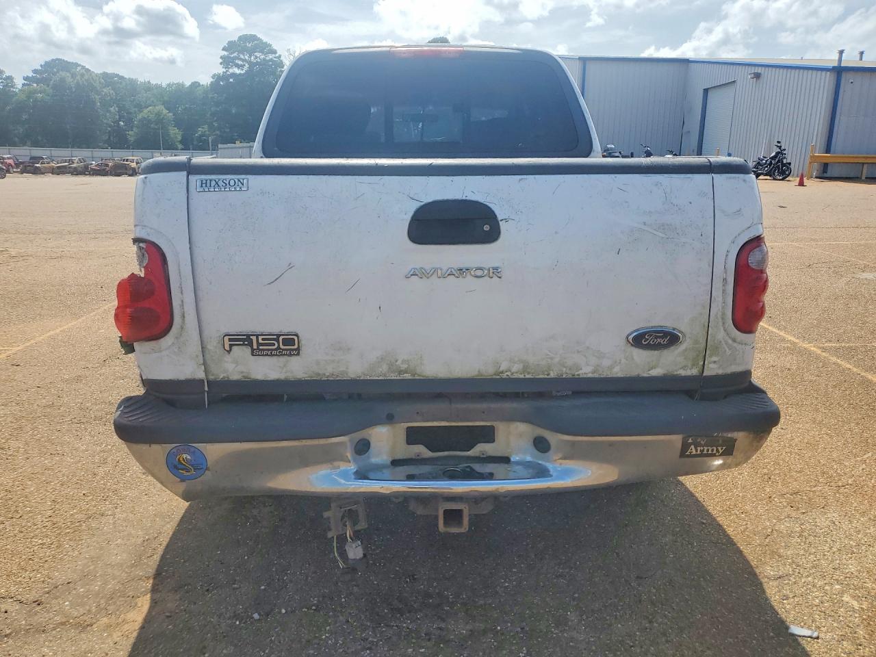 2003 Ford F150 Supercrew White vin: 1FTRW07L33KA66282