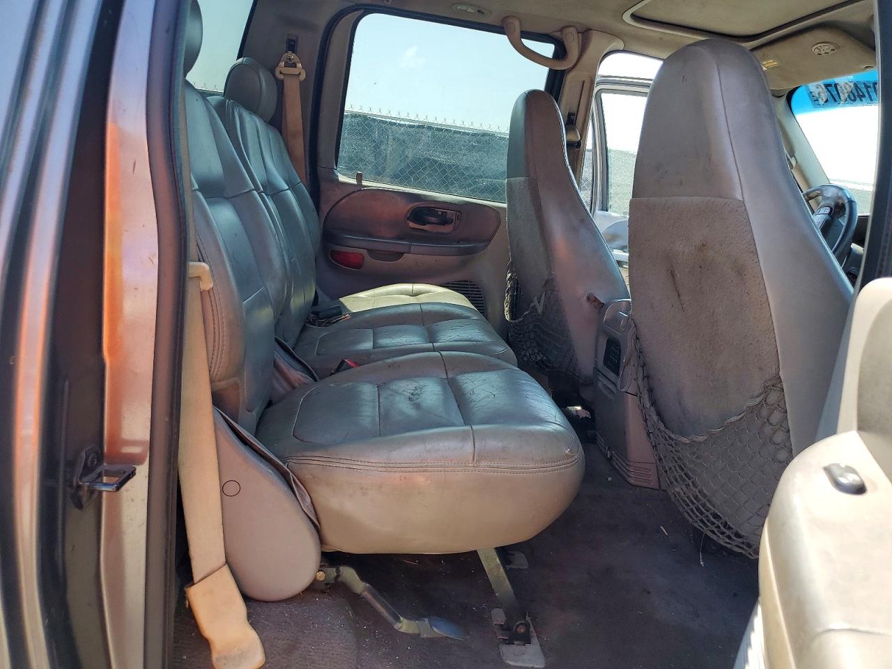 2002 Ford F150 Supercrew Gray vin: 1FTRW07L42KE24374