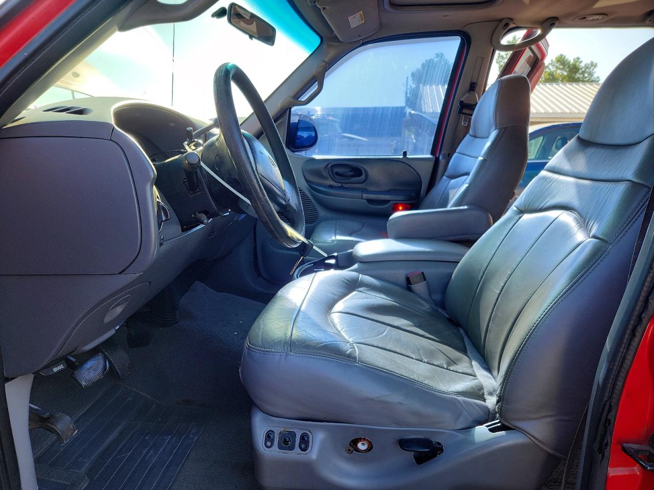 2001 Ford F-150 Supercrew Red vin: 1FTRW07L51KD78620