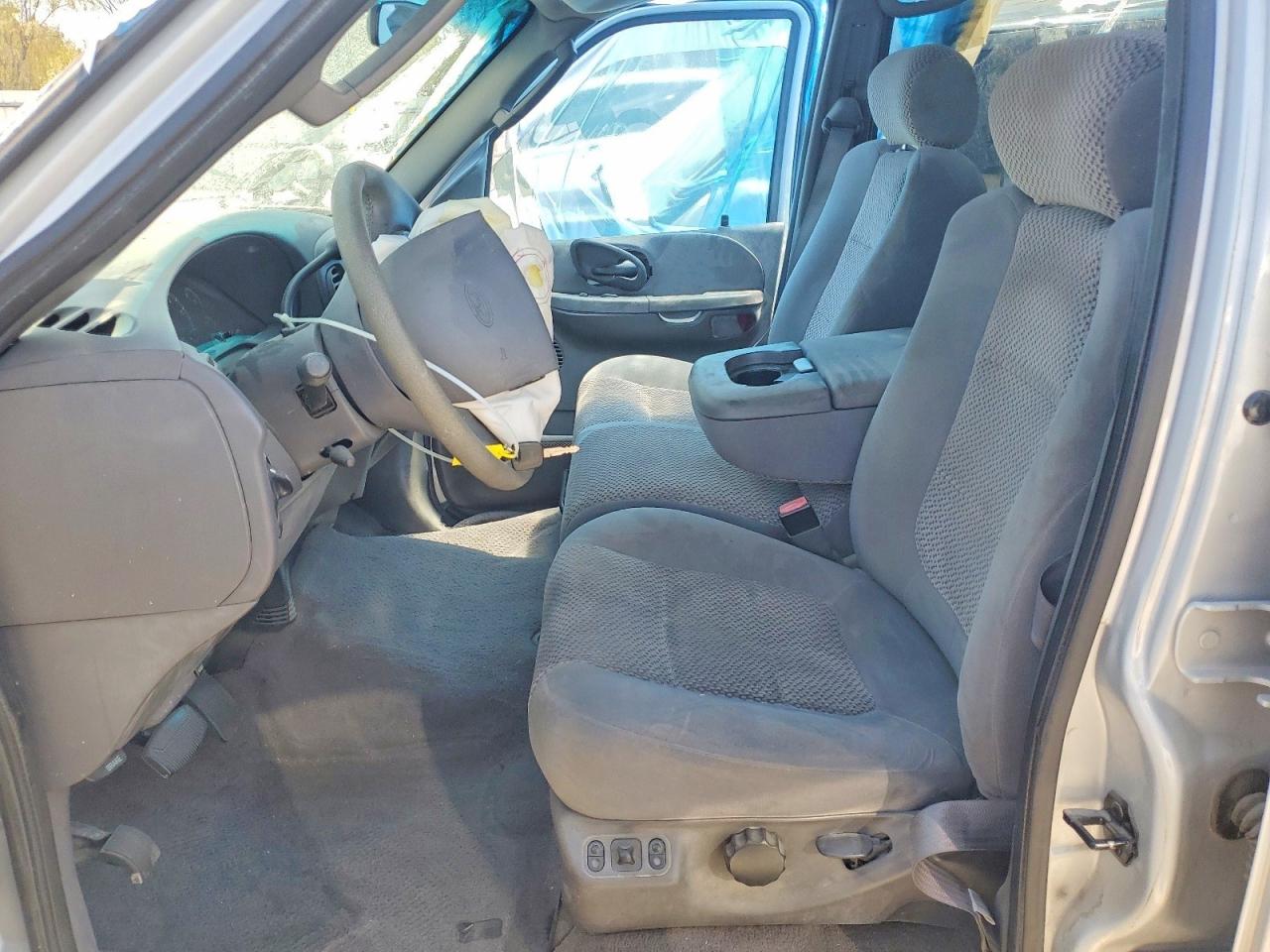 2002 Ford F150 Supercrew Silver vin: 1FTRW07L52KD61740