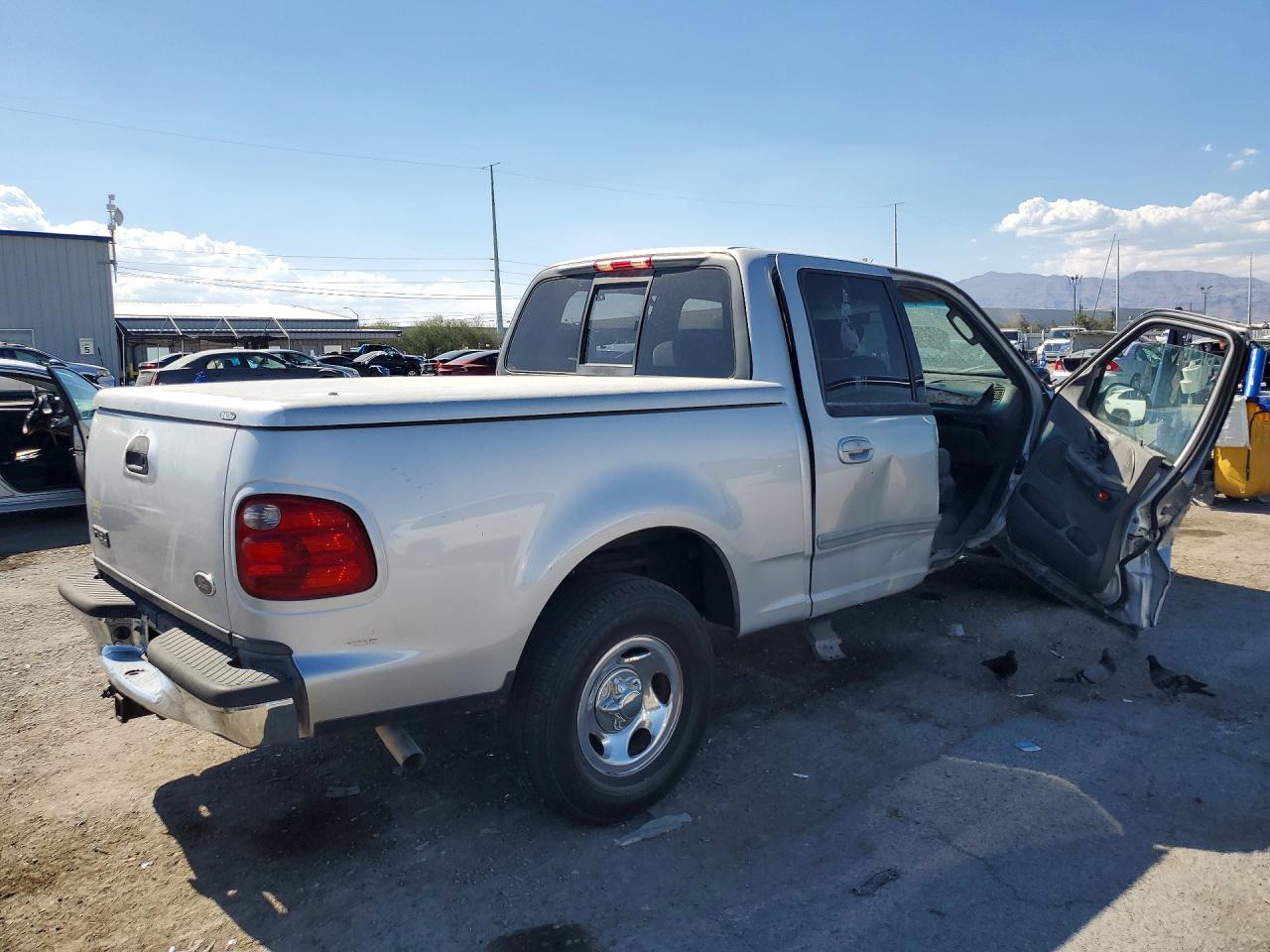 2002 Ford F150 Supercrew Silver vin: 1FTRW07L52KD61740