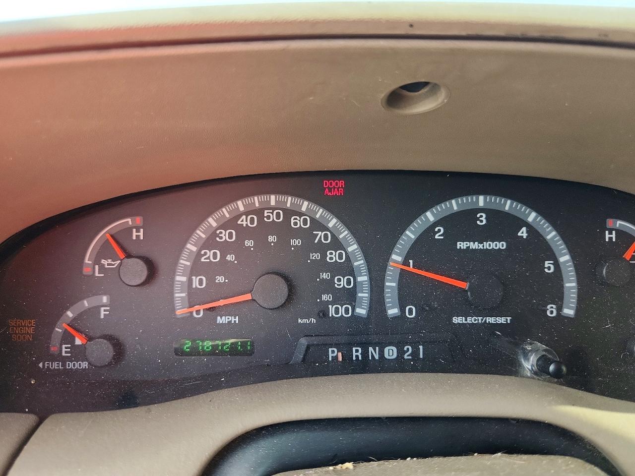 2002 Ford F150 Red vin: 1FTRW07L52KE19703