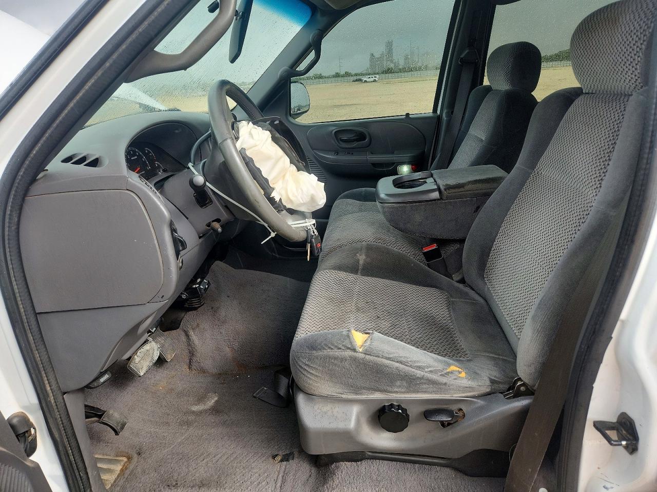 2001 Ford F150 Supercrew White vin: 1FTRW07L71KB10314