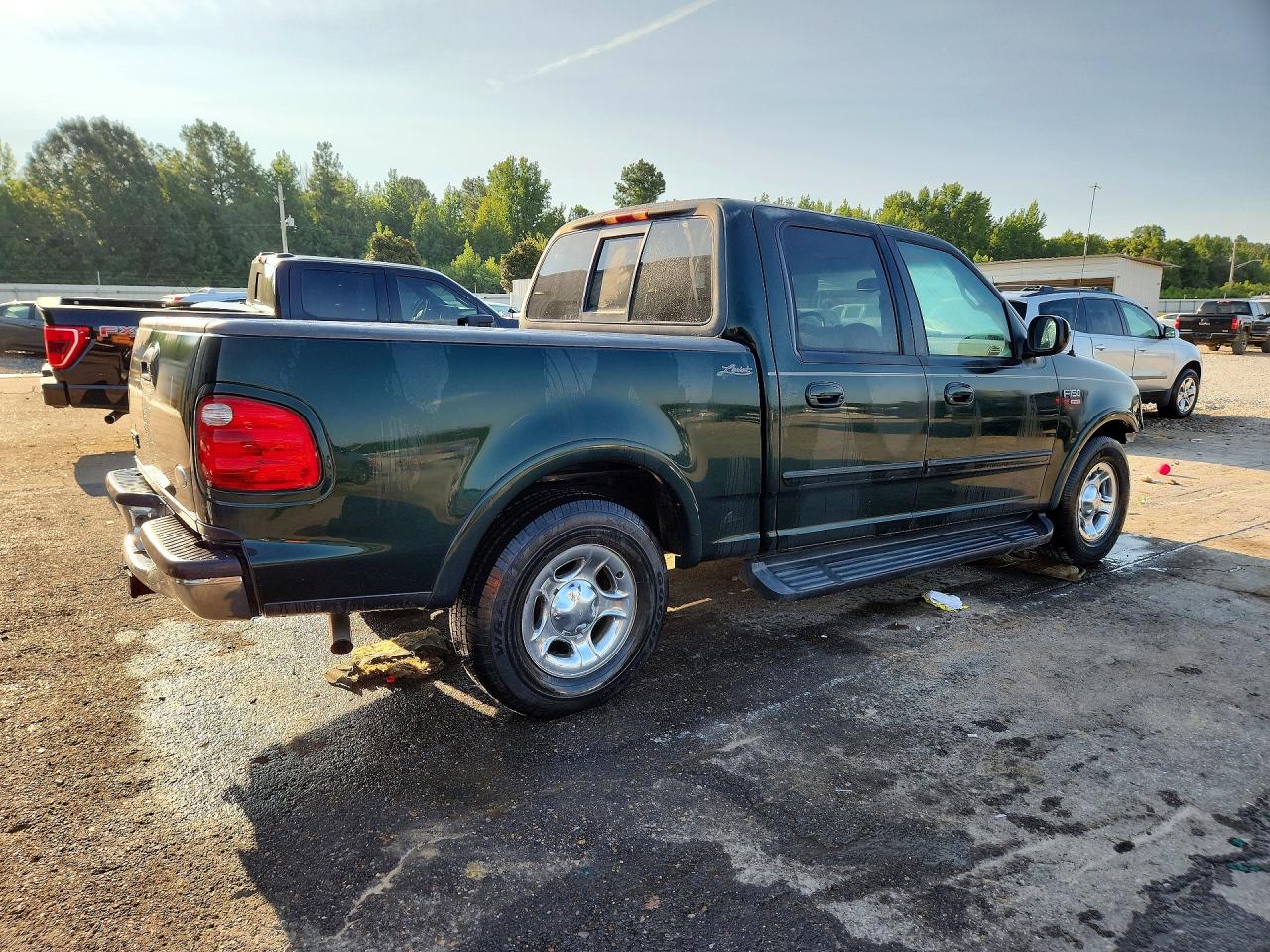 2001 Ford F150 Supercrew Green vin: 1FTRW07L71KF88040